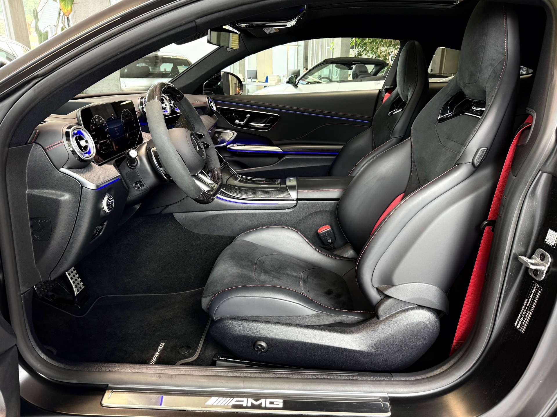 MERCEDES-BENZ CLE 53 Coupé AMG 4Matic+ 9G-Tronic-image-13