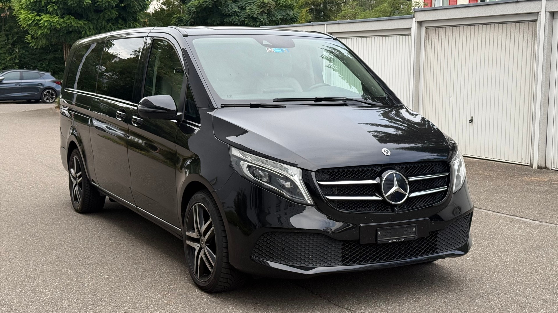 MERCEDES-BENZ V 250 d extralang Avantgarde 4Matic 9G-Tronic-image-3