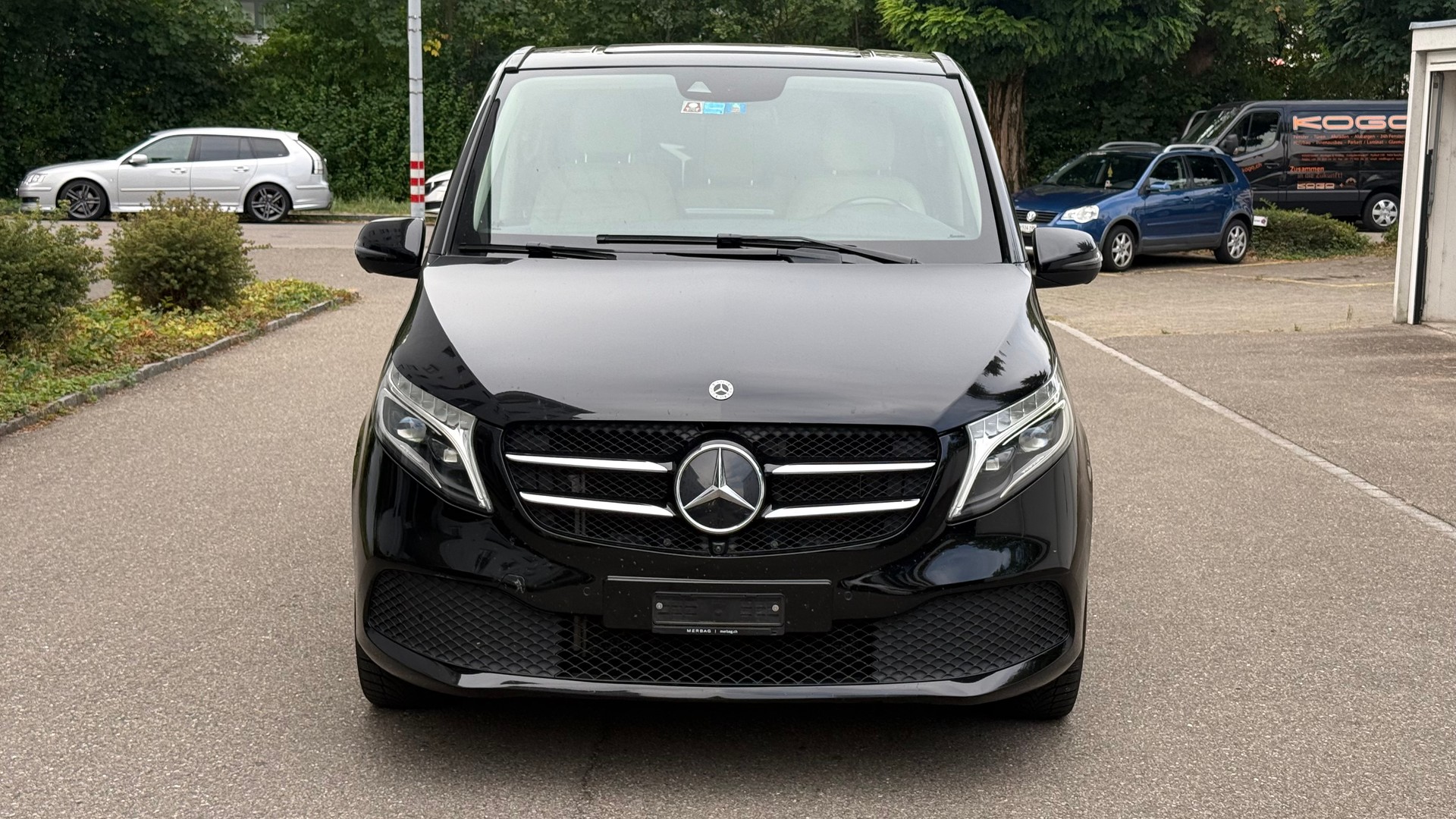 MERCEDES-BENZ V 250 d extralang Avantgarde 4Matic 9G-Tronic-image-2