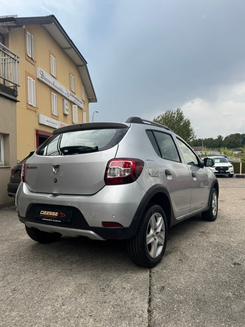 DACIA Sandero Tce 90 Stepway Lauréate-image-4