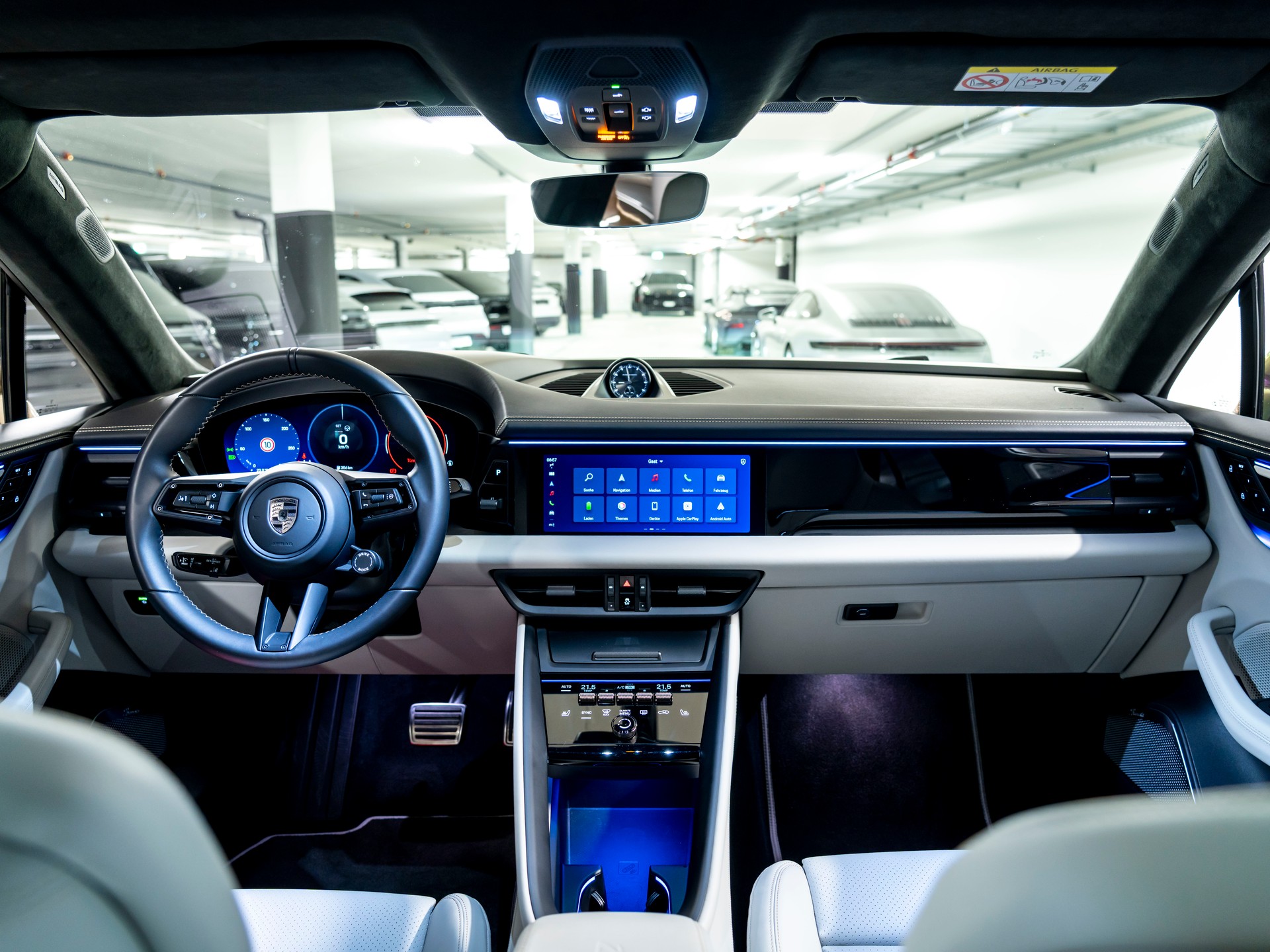 PORSCHE Macan Turbo 100kWh-image-17