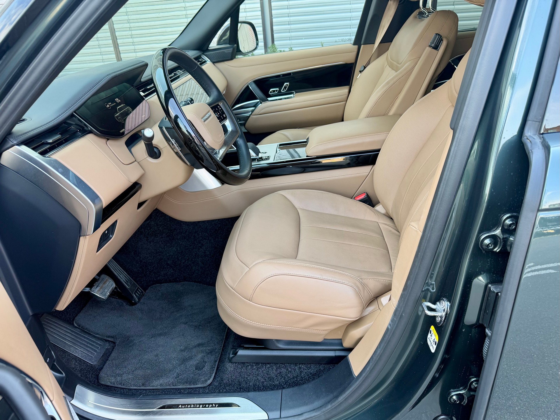 LAND ROVER Range Rover P550e Si6 PHEV Autobiography Automatic - Belgravia Green - 22J - Panorama --image-6