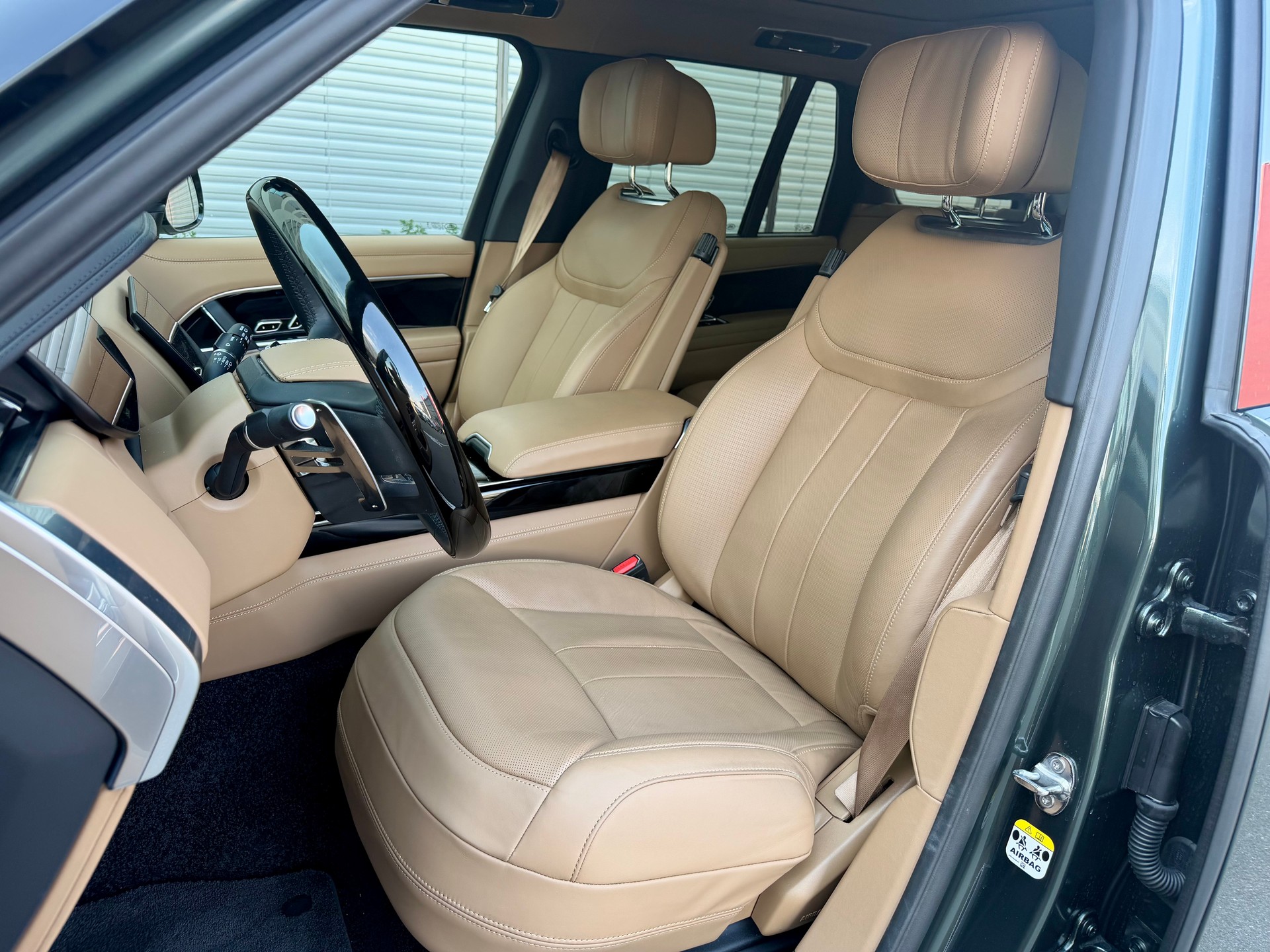 LAND ROVER Range Rover P550e Si6 PHEV Autobiography Automatic - Belgravia Green - 22J - Panorama --image-9