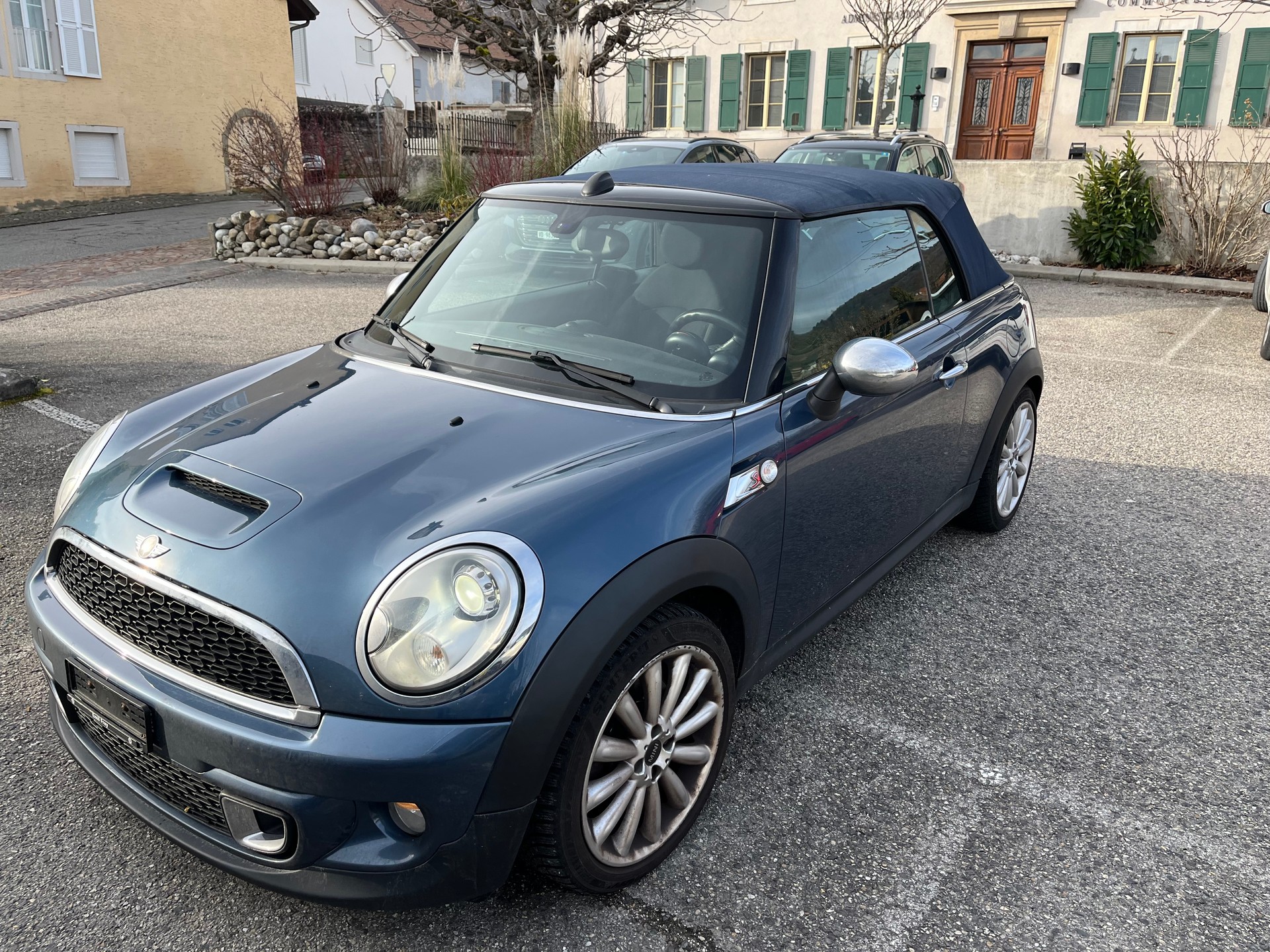 MINI 1.6i Cooper S-image-2