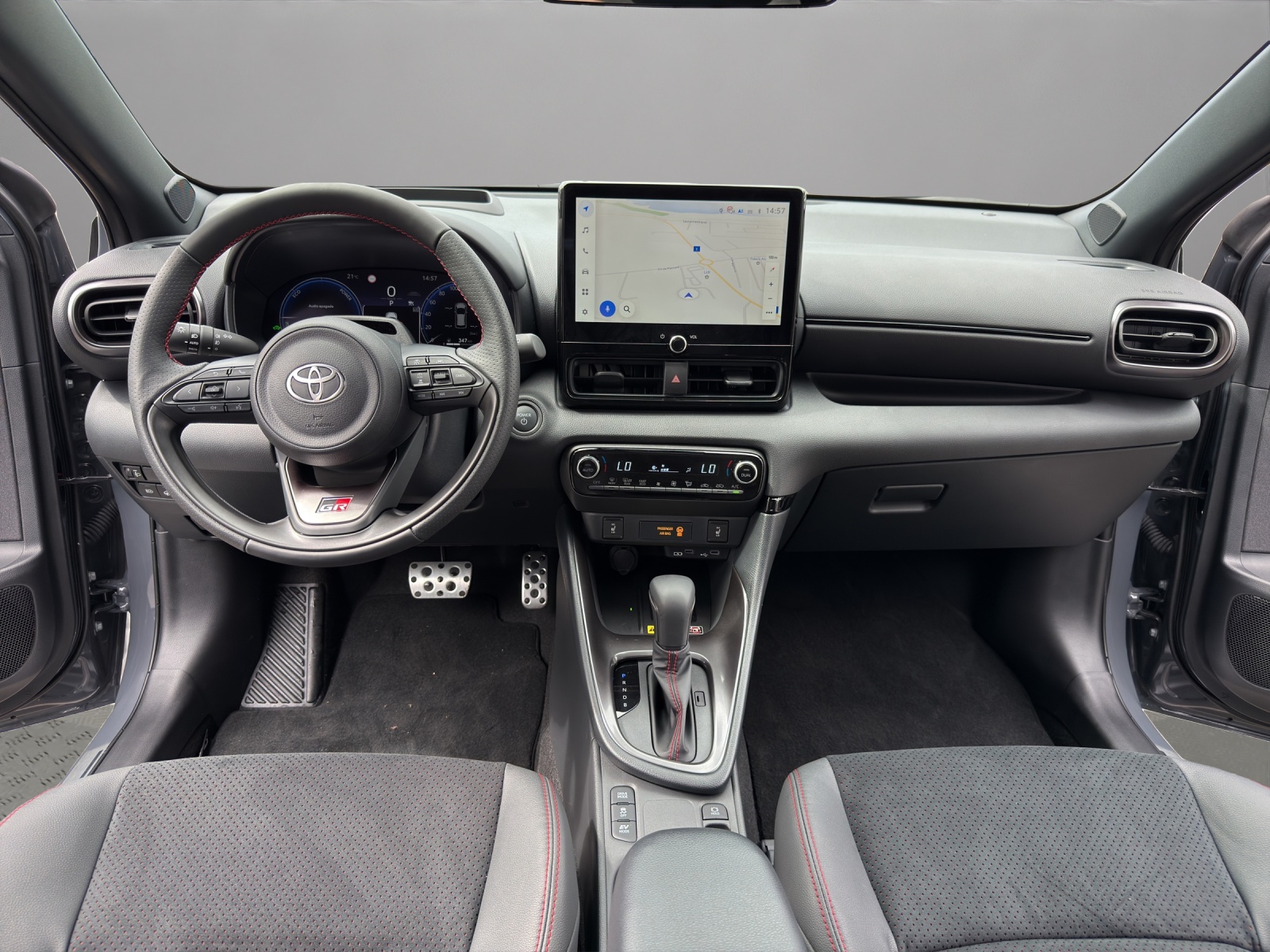 TOYOTA Yaris 1.5 GR Sport e-CVT (4 STÜCK)-image-13