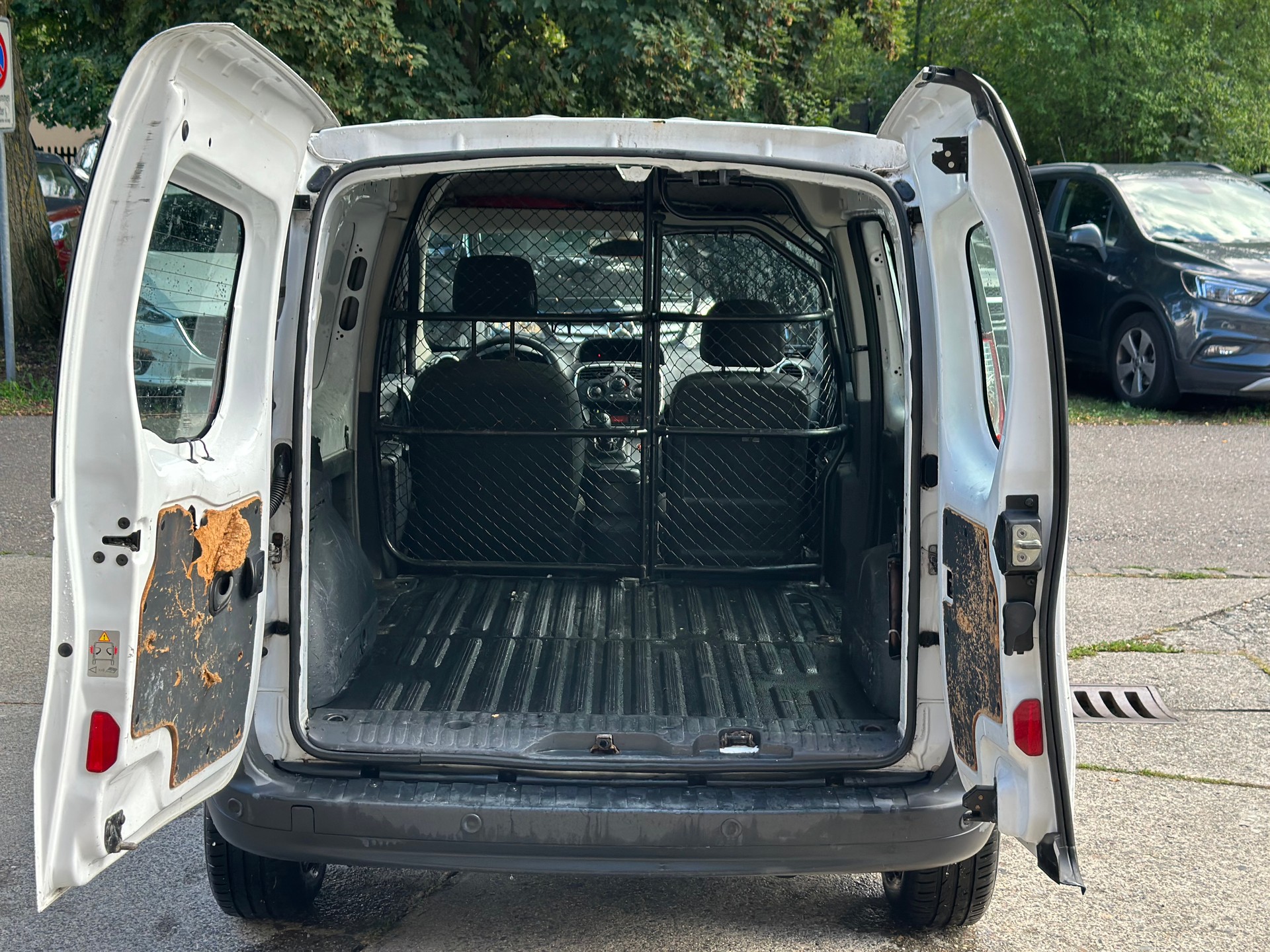 RENAULT Kangoo Medium dCi 75 Business-image-7