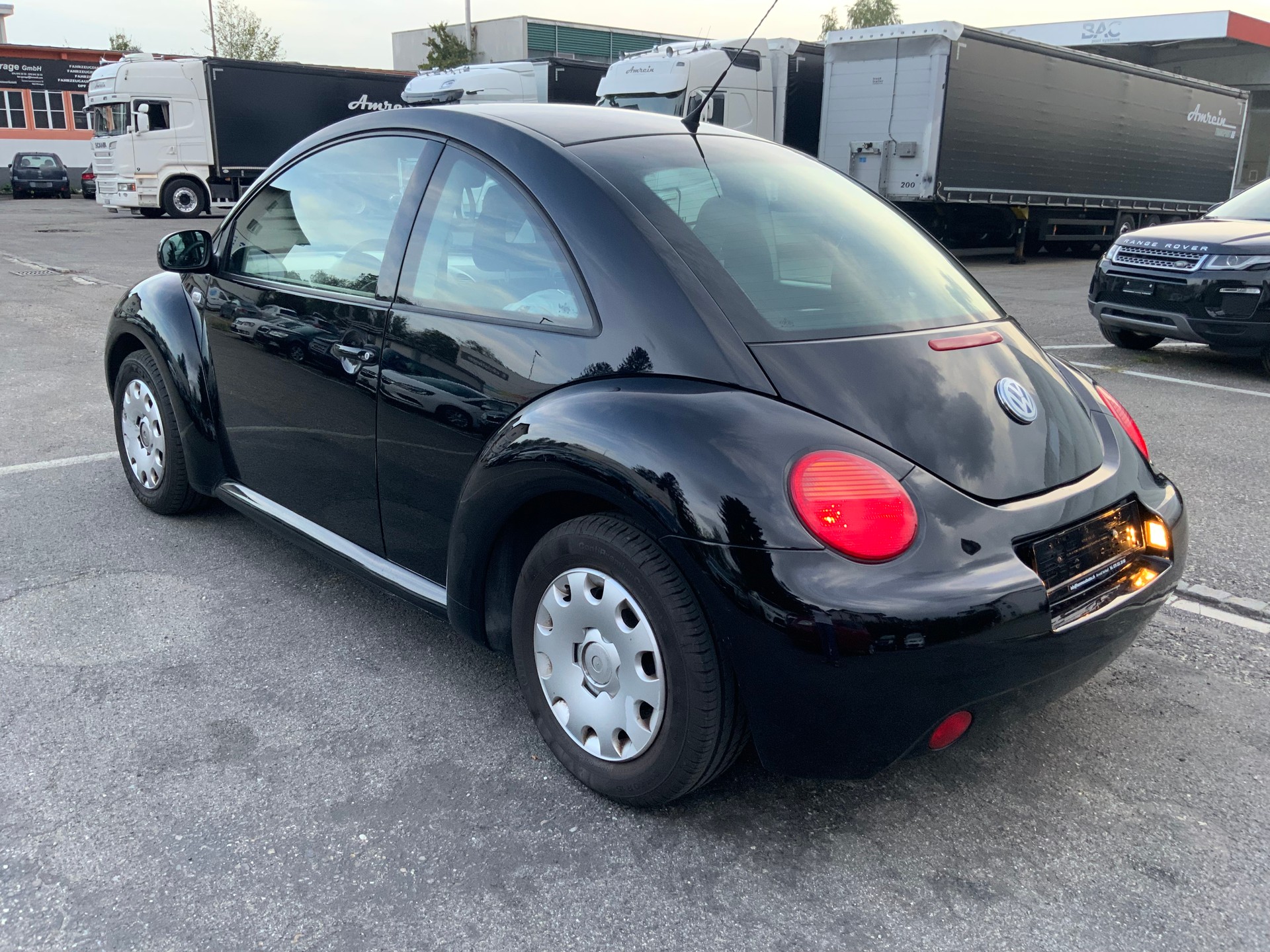 VW Beetle 1.6-image-4