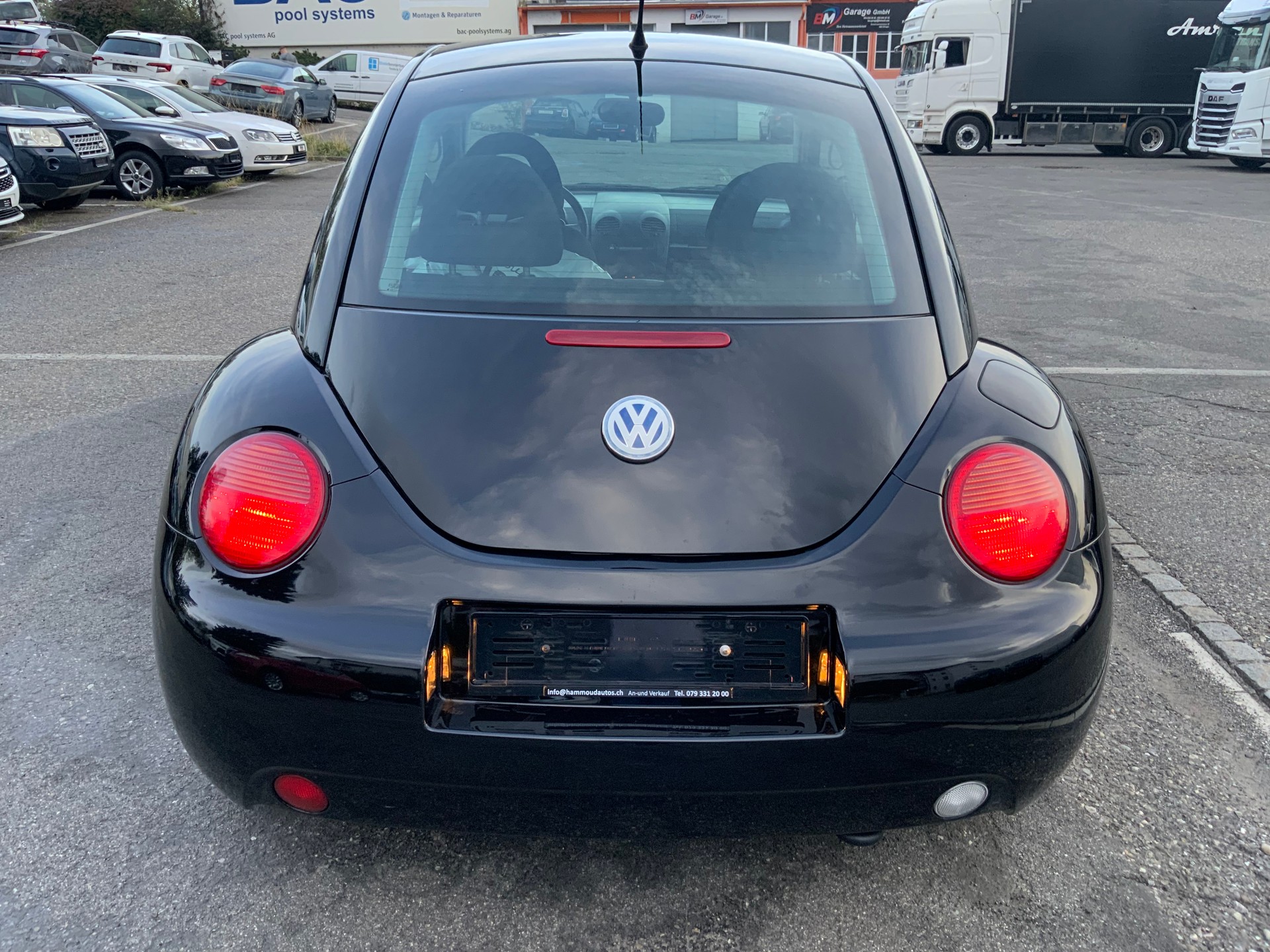 VW Beetle 1.6-image-5