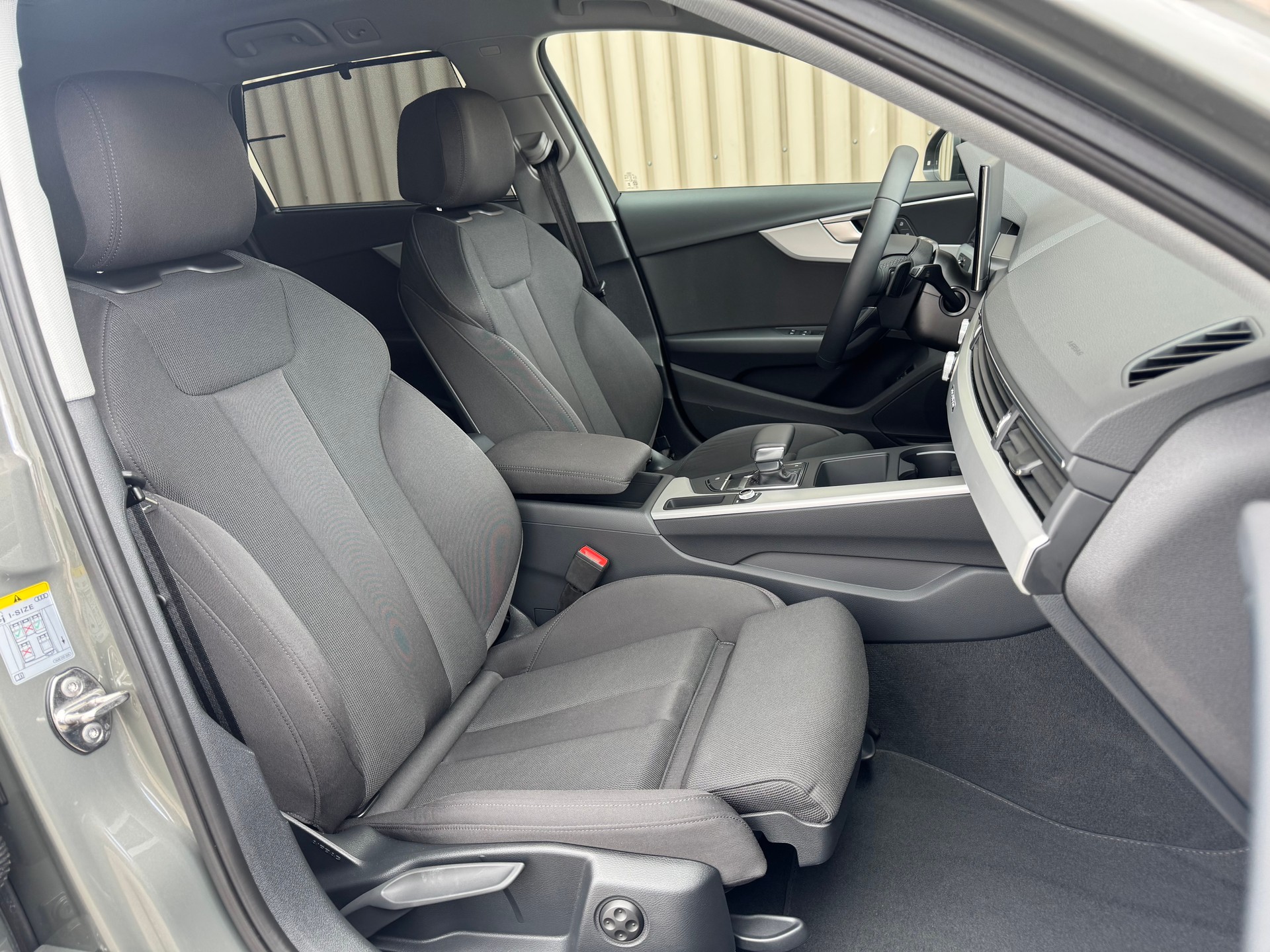 AUDI A4 allroad 45 TFSI quattro S-tronic*Standheizung*Optikpaket-Schwarz*5 Jahre Garantie ab Inv.*-image-8