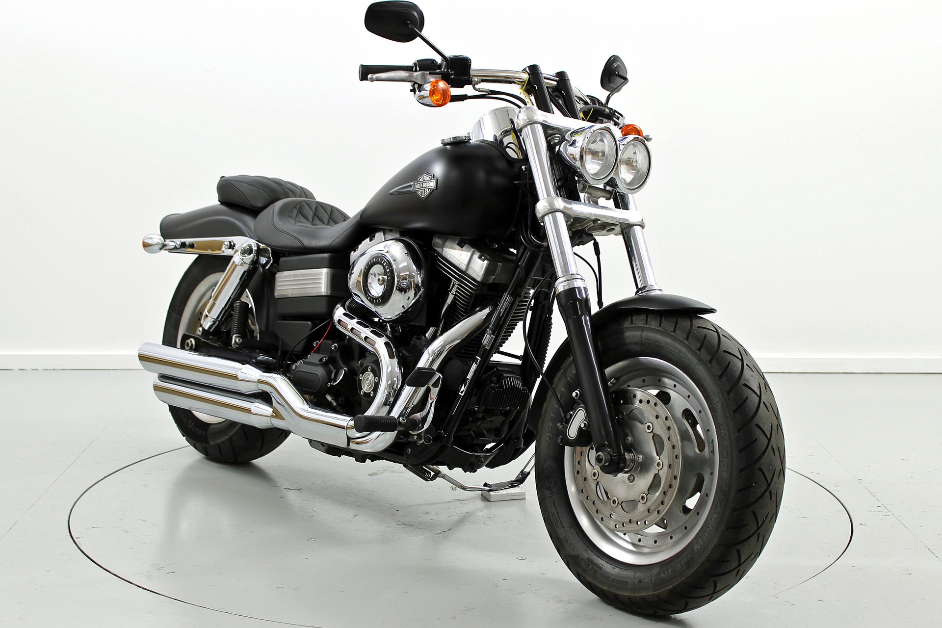 HARLEY-DAVIDSON FXDF-showroom-element-1