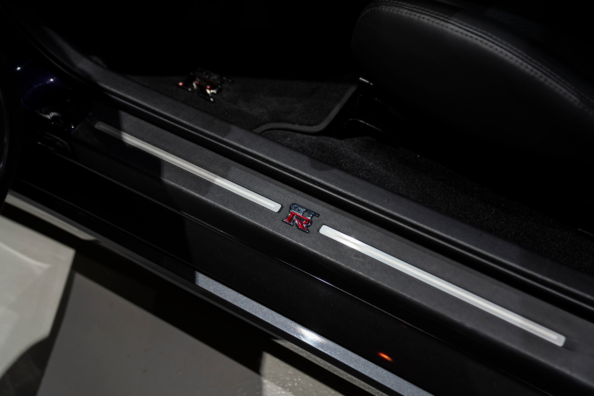 NISSAN GT-R SpecV 3.8 V6 Biturbo-image-16