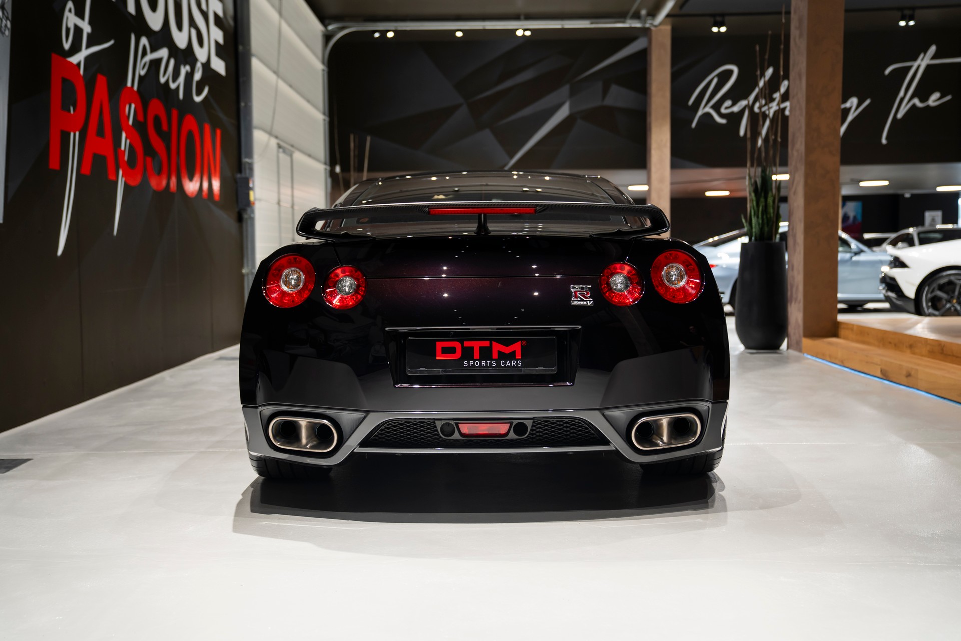 NISSAN GT-R SpecV 3.8 V6 Biturbo-image-4
