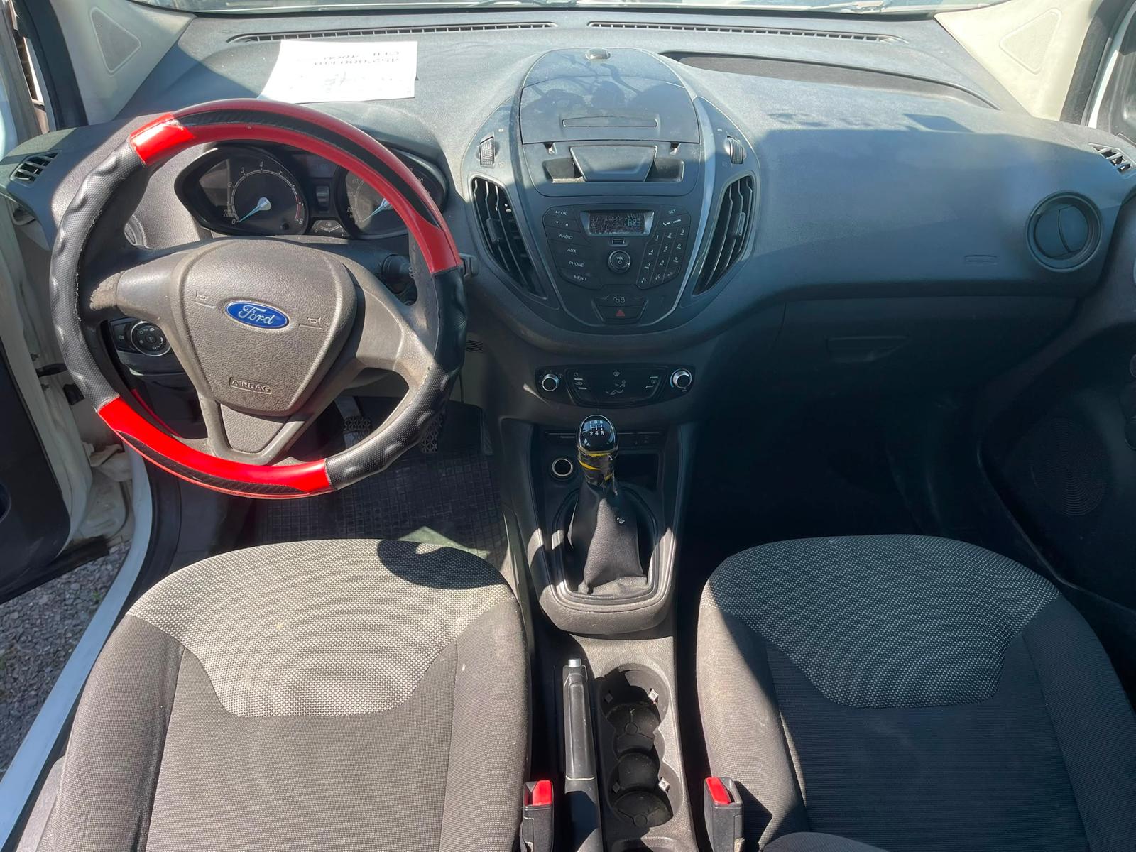 FORD Tourneo Courier 1.0 SCTi Trend-image-6