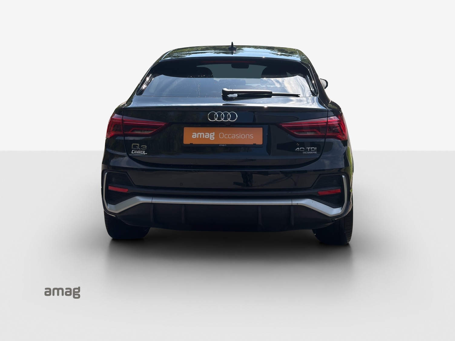 AUDI Q3 Sportback 40 TDI S line quattro S-tronic-showroom-element-3