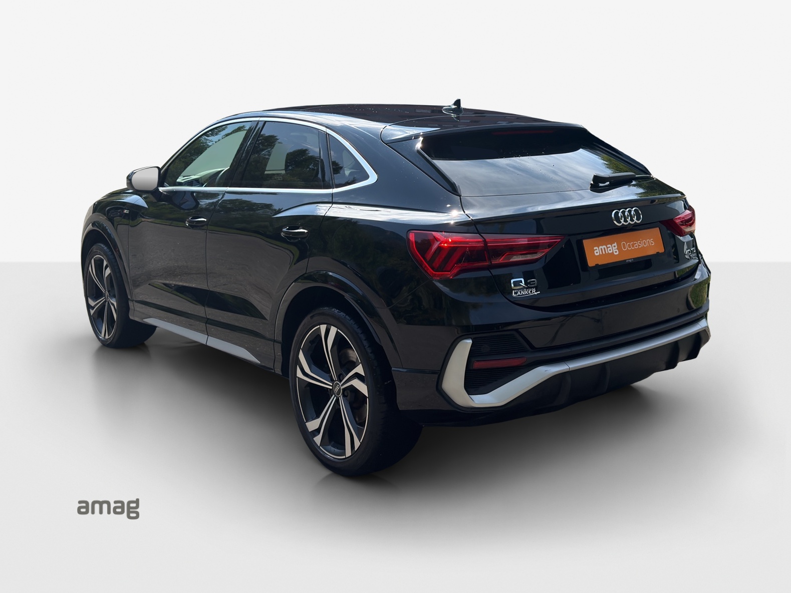 AUDI Q3 Sportback 40 TDI S line quattro S-tronic-showroom-element-2
