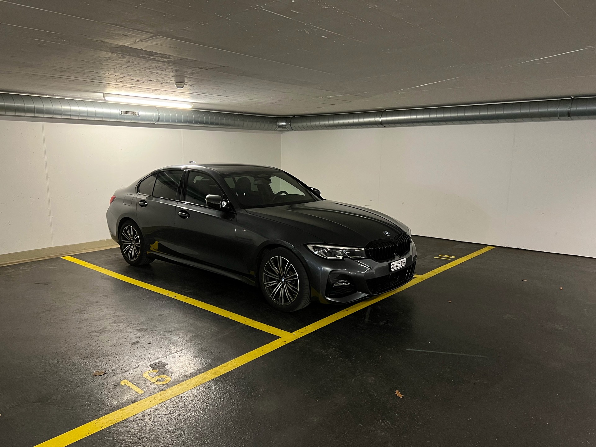 BMW 320d xDrive M Sport, Limousine, 360 Kamera-image-0