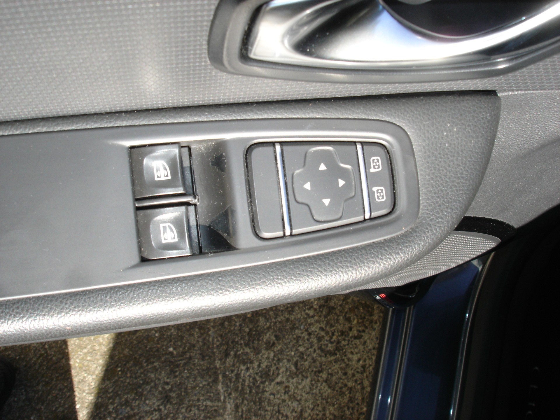 RENAULT Clio 0.9 12V Zen-image-11