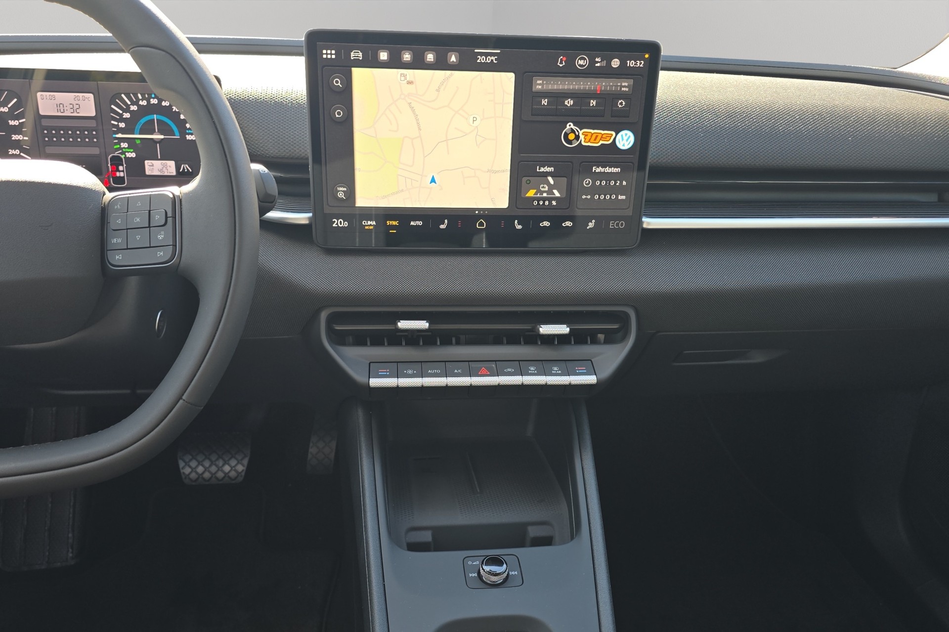 VW ID.Polo 52 kWh Life Edition One-image-7