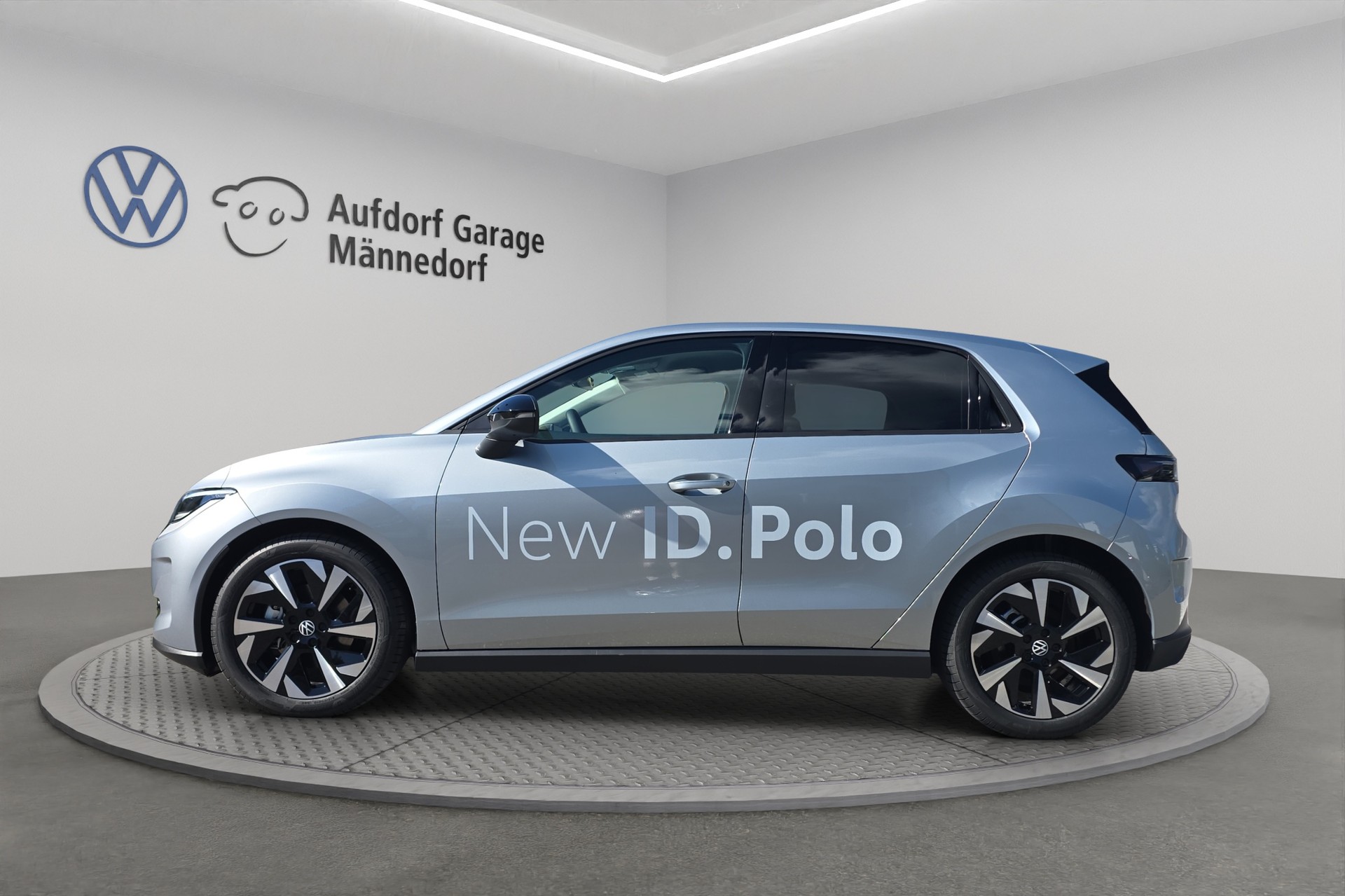 VW ID.Polo 52 kWh Life Edition One-image-2