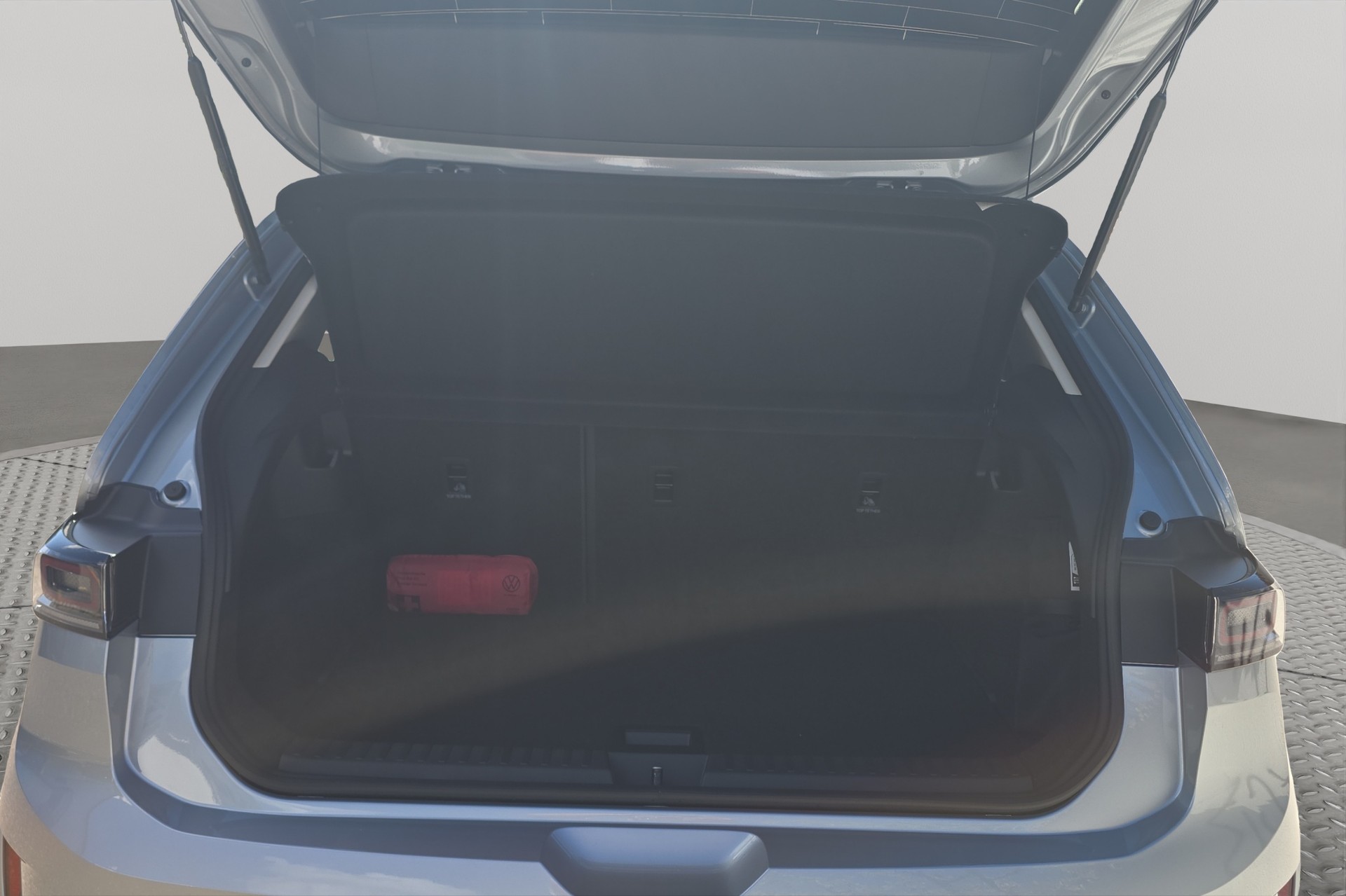 VW ID.Polo 52 kWh Life Edition One-image-8