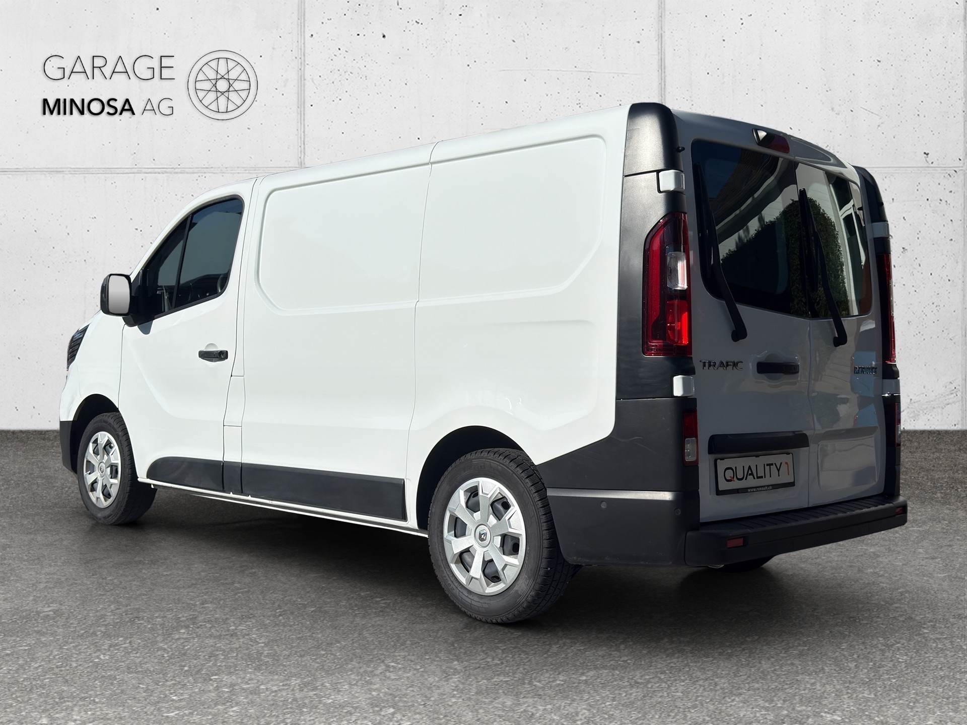 RENAULT Trafic 2.0 Blue dCi 130 Business L1H1 EN-image-2