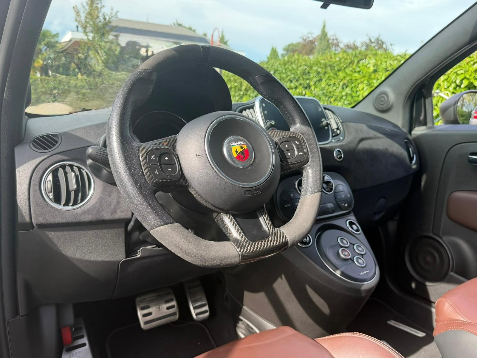 FIAT 595 1.4 16V Turbo Abarth Scorpion Legend Dualogic-image-9