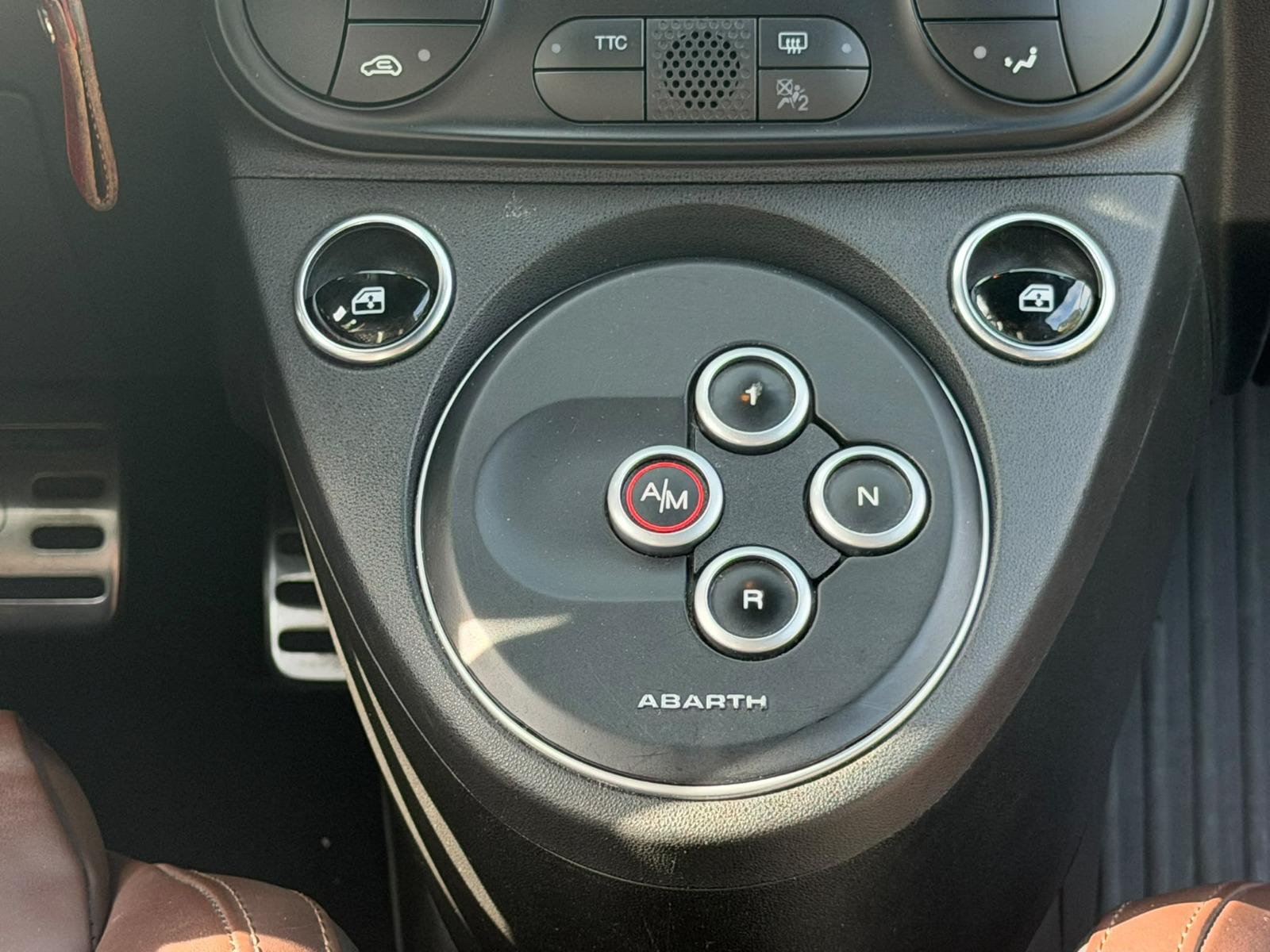 FIAT 595 1.4 16V Turbo Abarth Scorpion Legend Dualogic-image-26