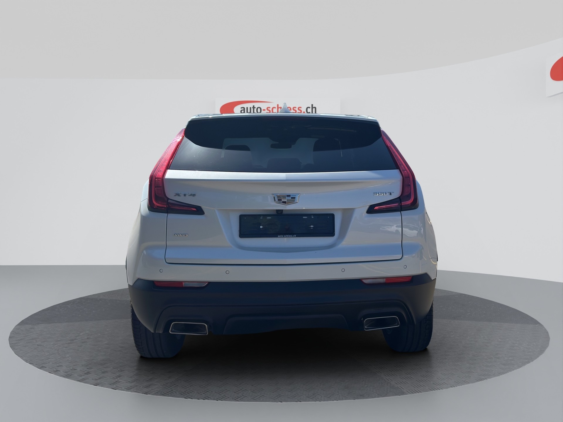 CADILLAC XT4 350T 2.0 Luxury AWD Automat-image-2