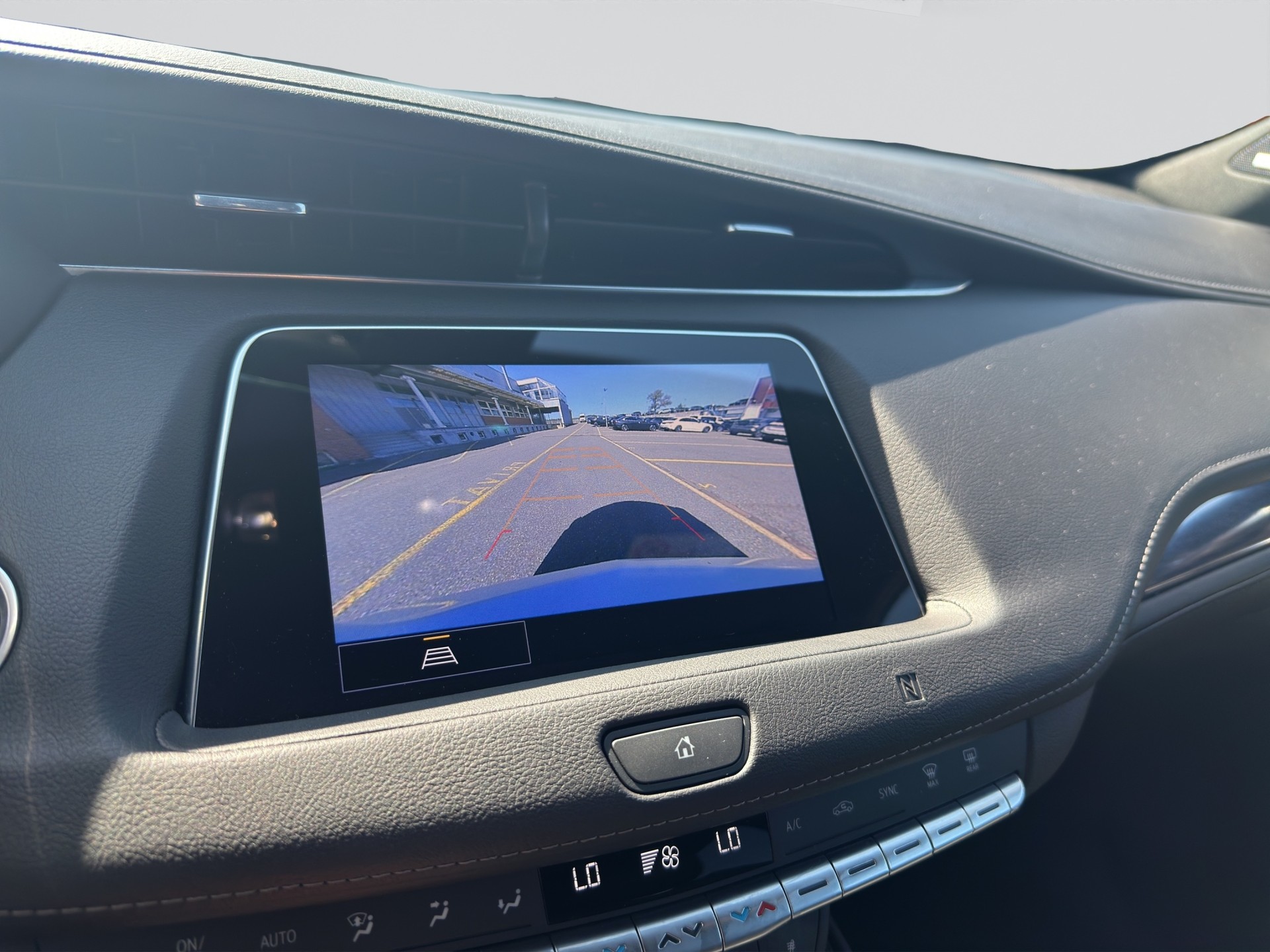 CADILLAC XT4 350T 2.0 Luxury AWD Automat-image-13