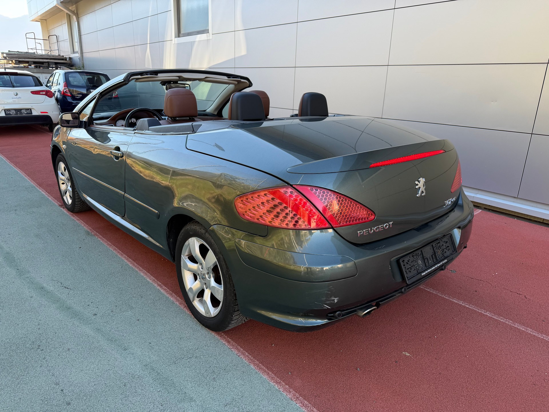 PEUGEOT 307 CC 2.0 16V Platinum Edition-image-4