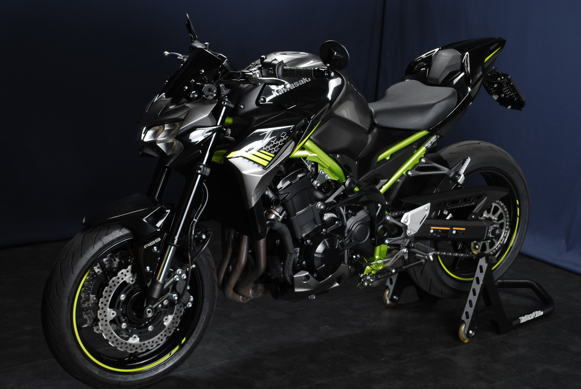 KAWASAKI Z 900 Performance MY20-image-10