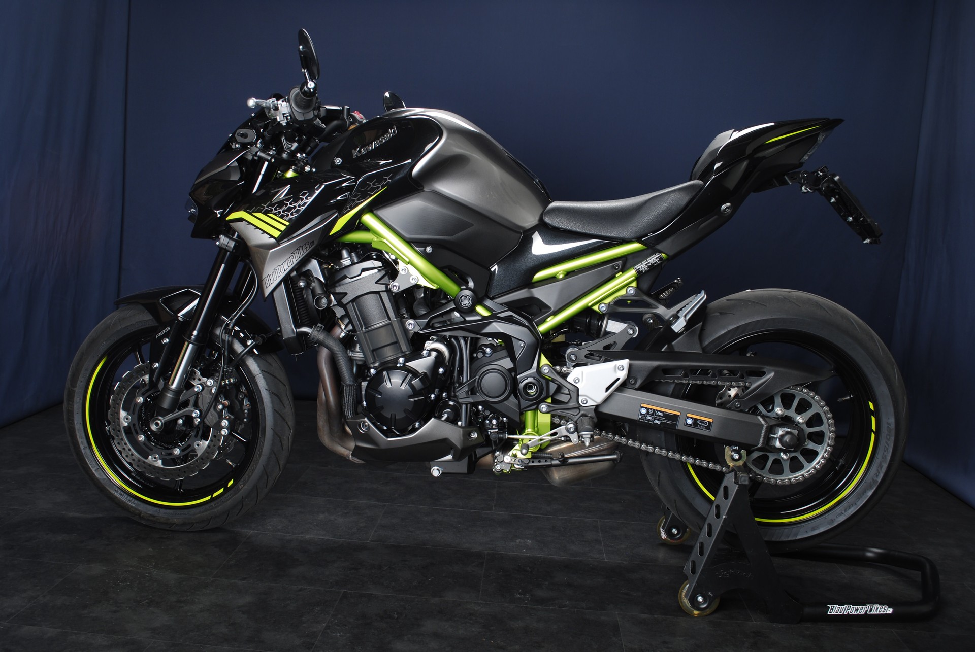 KAWASAKI Z 900 Performance MY20-image-9