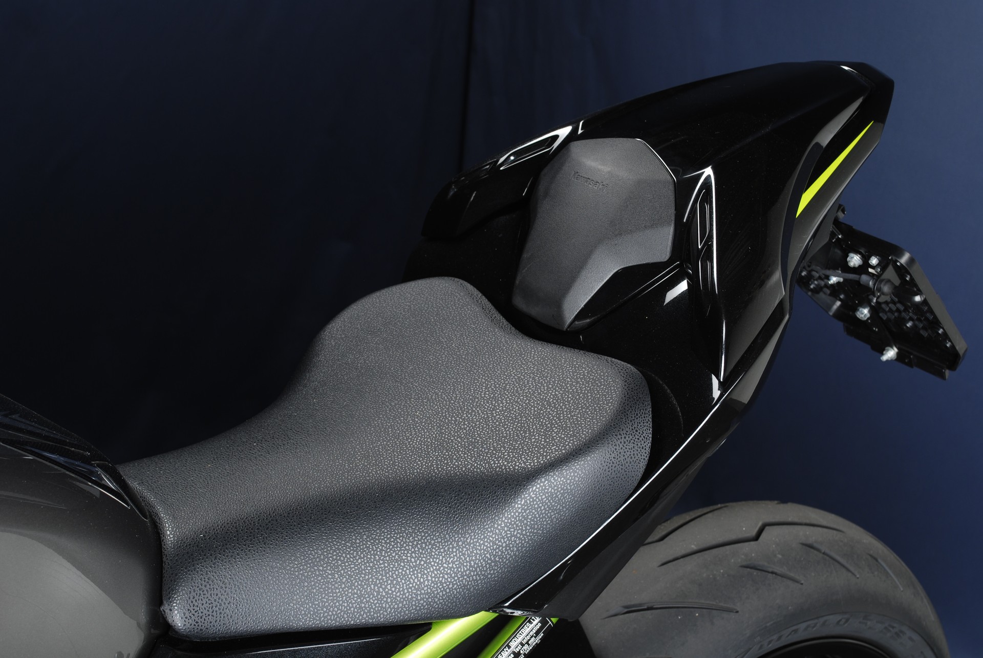 KAWASAKI Z 900 Performance MY20-image-11