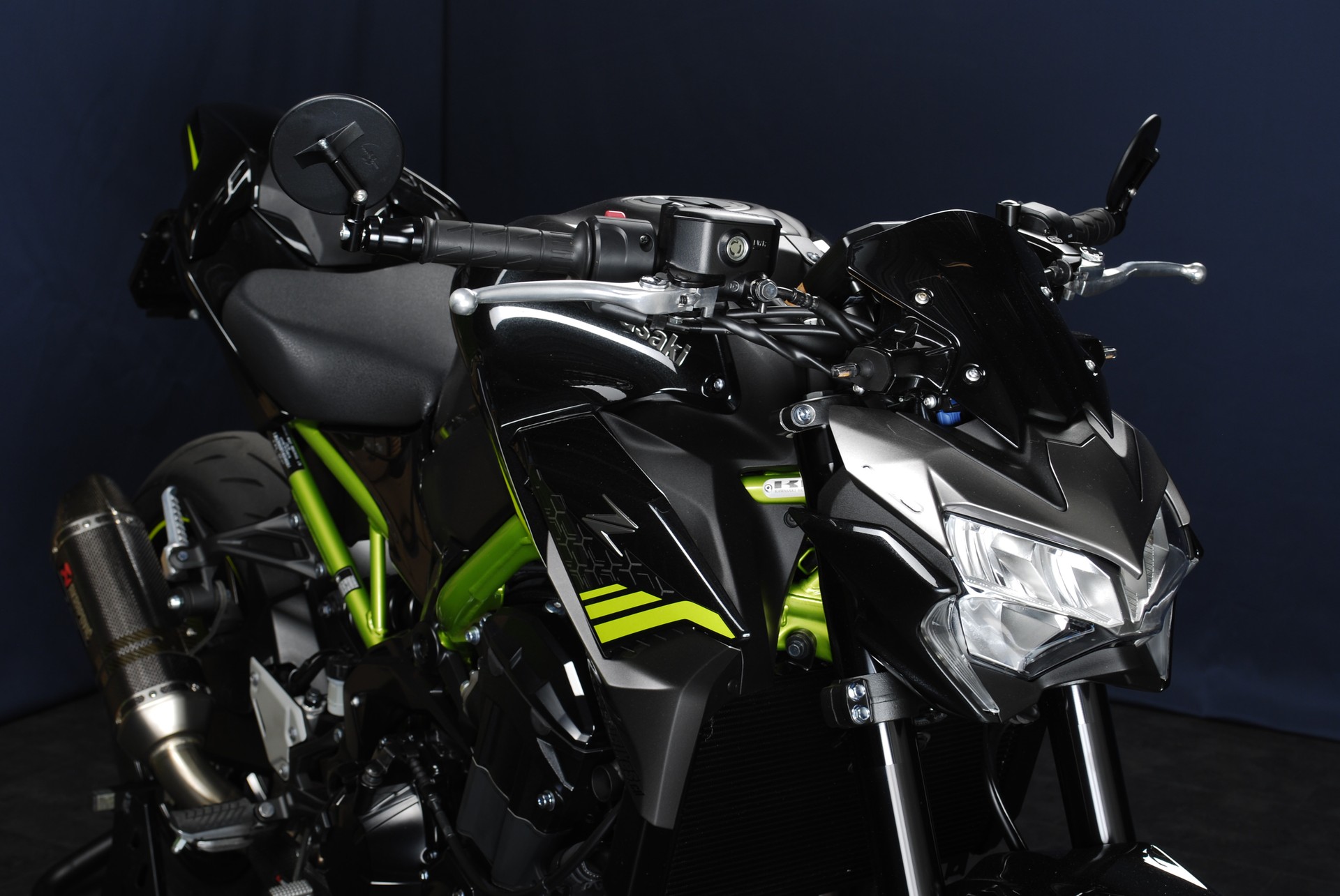 KAWASAKI Z 900 Performance MY20-showroom-element-3