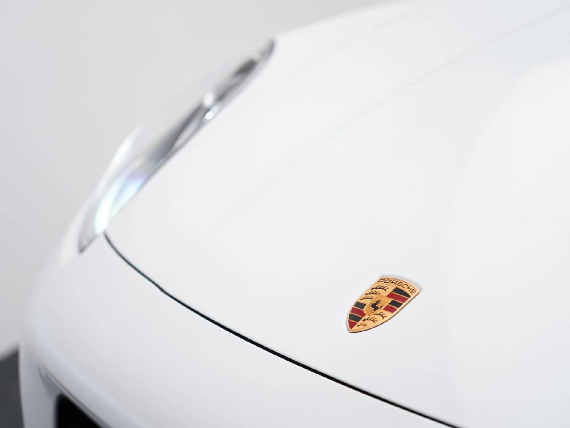PORSCHE Cayenne E-Hybrid Platinum Edition-image-11