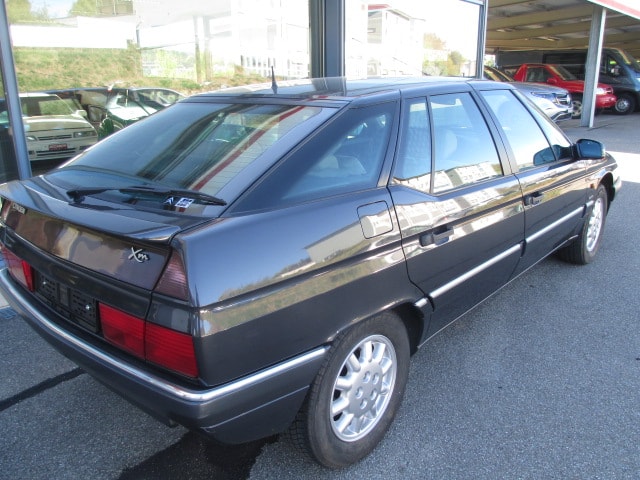 CITROEN XM Berline 3.0 V6 24V Exclusive-image-2