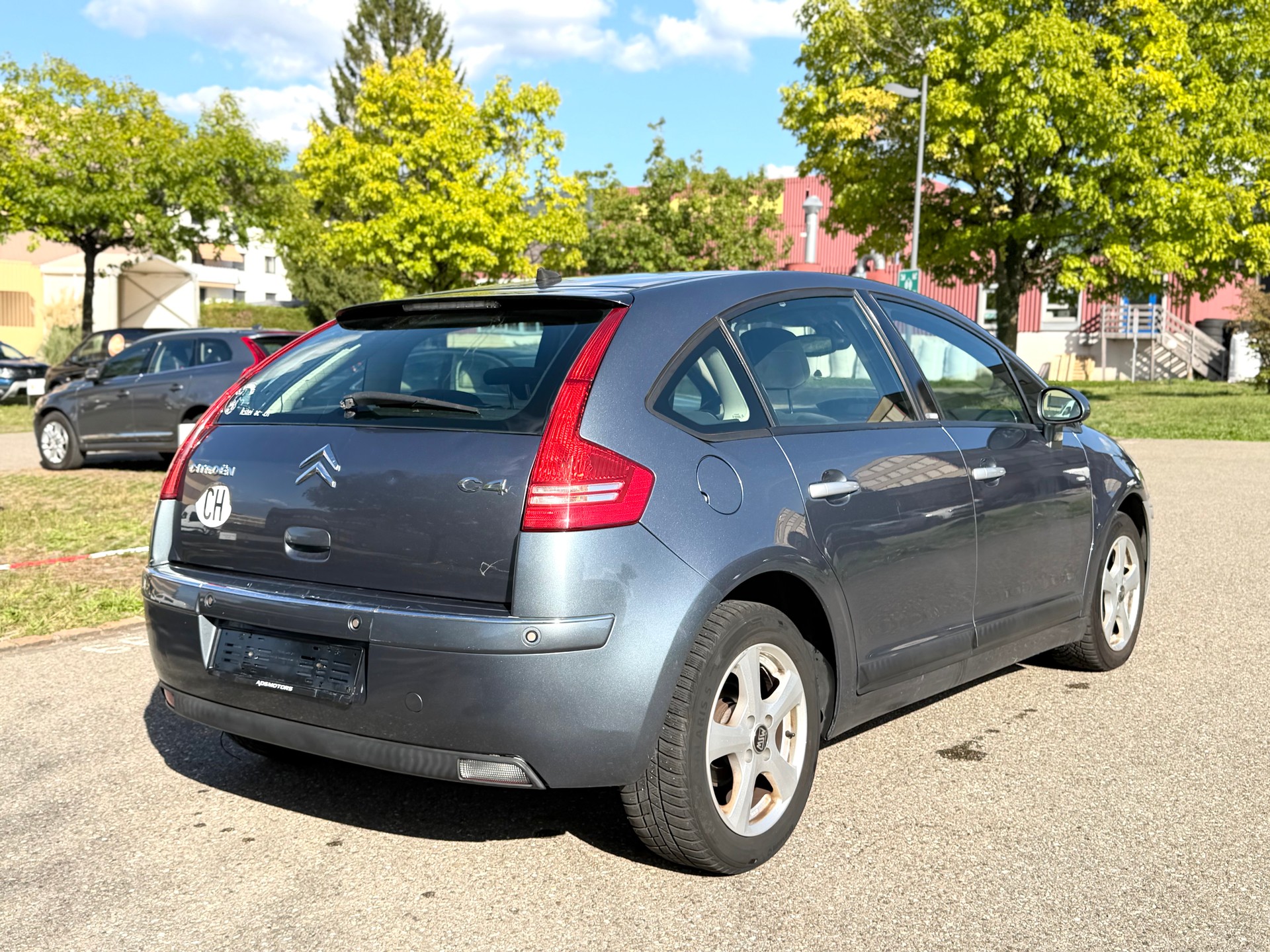 CITROEN C4 Berline 2.0i 16V VTR Automatic-image-4