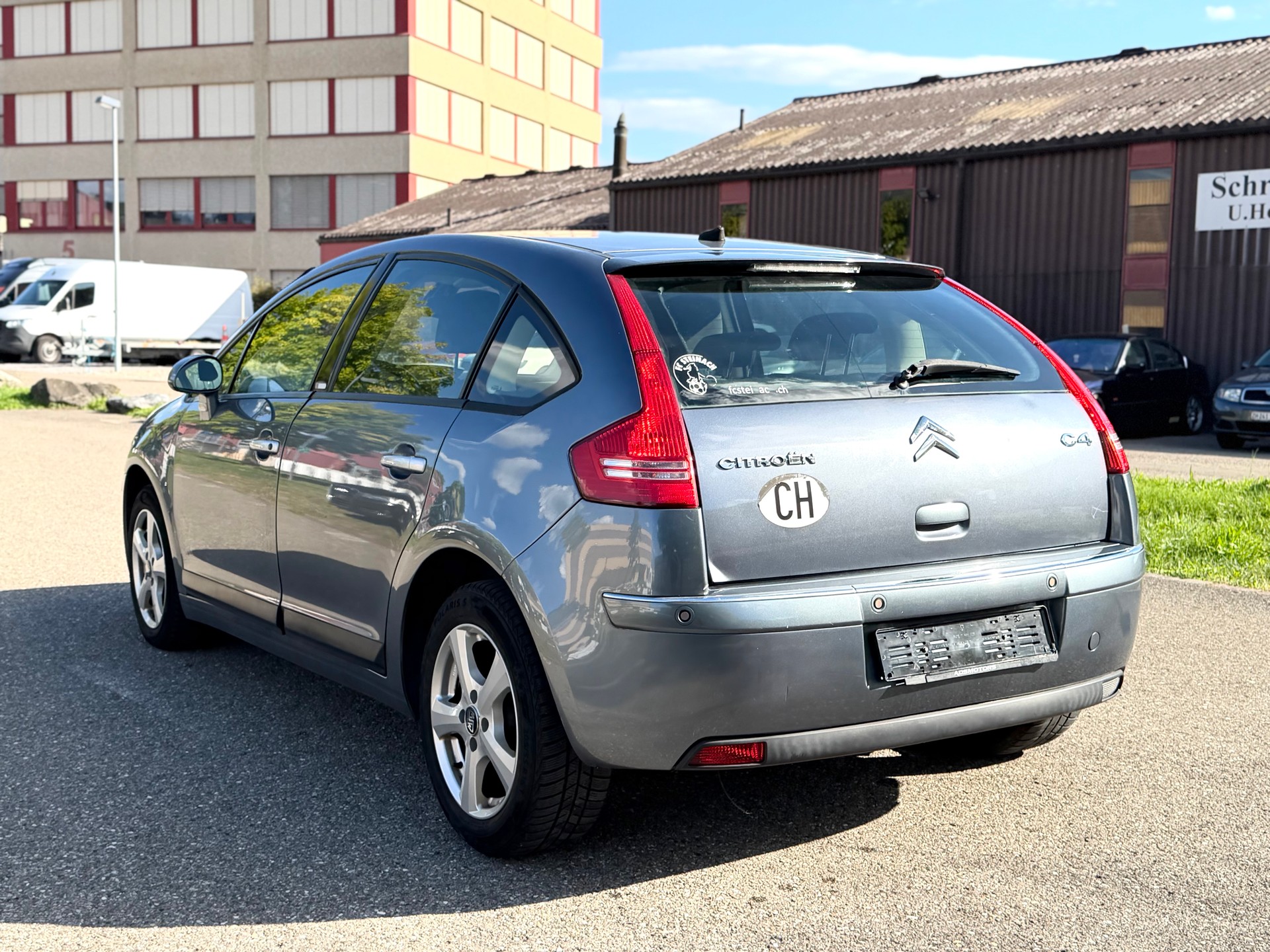CITROEN C4 Berline 2.0i 16V VTR Automatic-image-6
