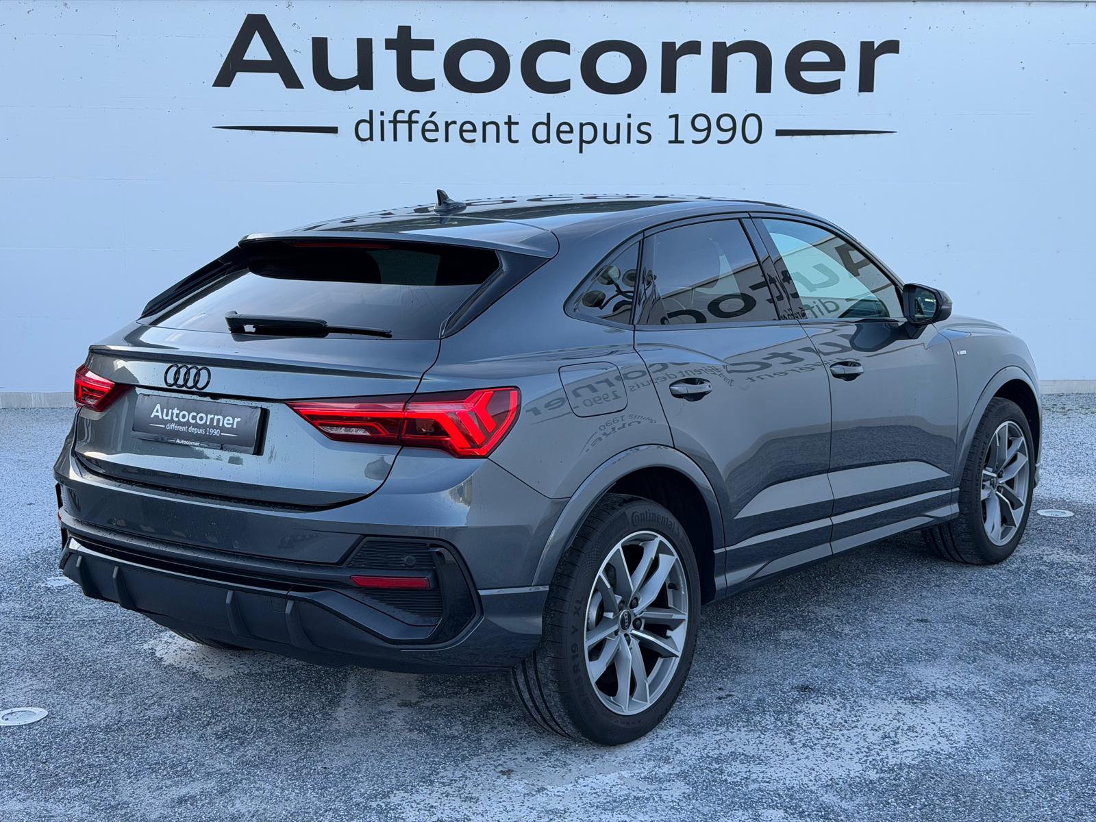 AUDI Q3 Sportback 35 TFSI S line Attraction S-tronic-image-2
