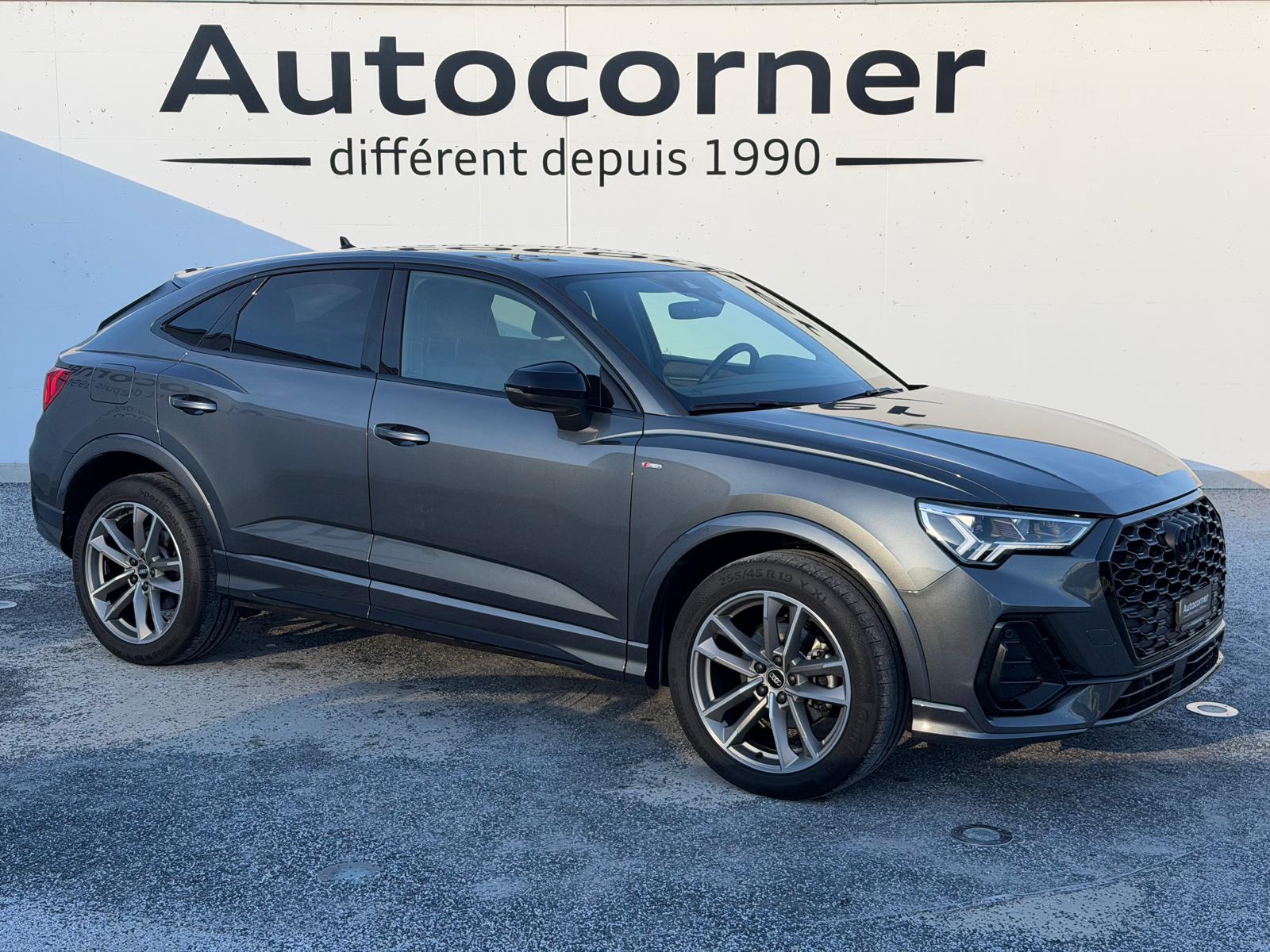 AUDI Q3 Sportback 35 TFSI S line Attraction S-tronic-image-1