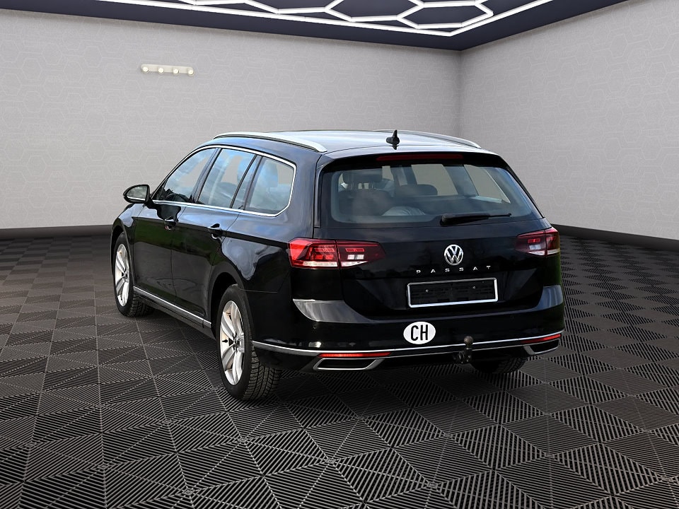 VW Passat 2.0 TDI BMT Elegance DSG-image-3