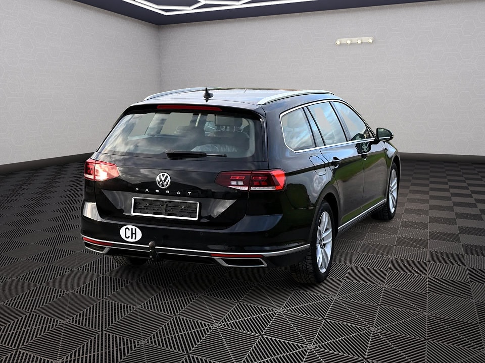 VW Passat 2.0 TDI BMT Elegance DSG-image-2