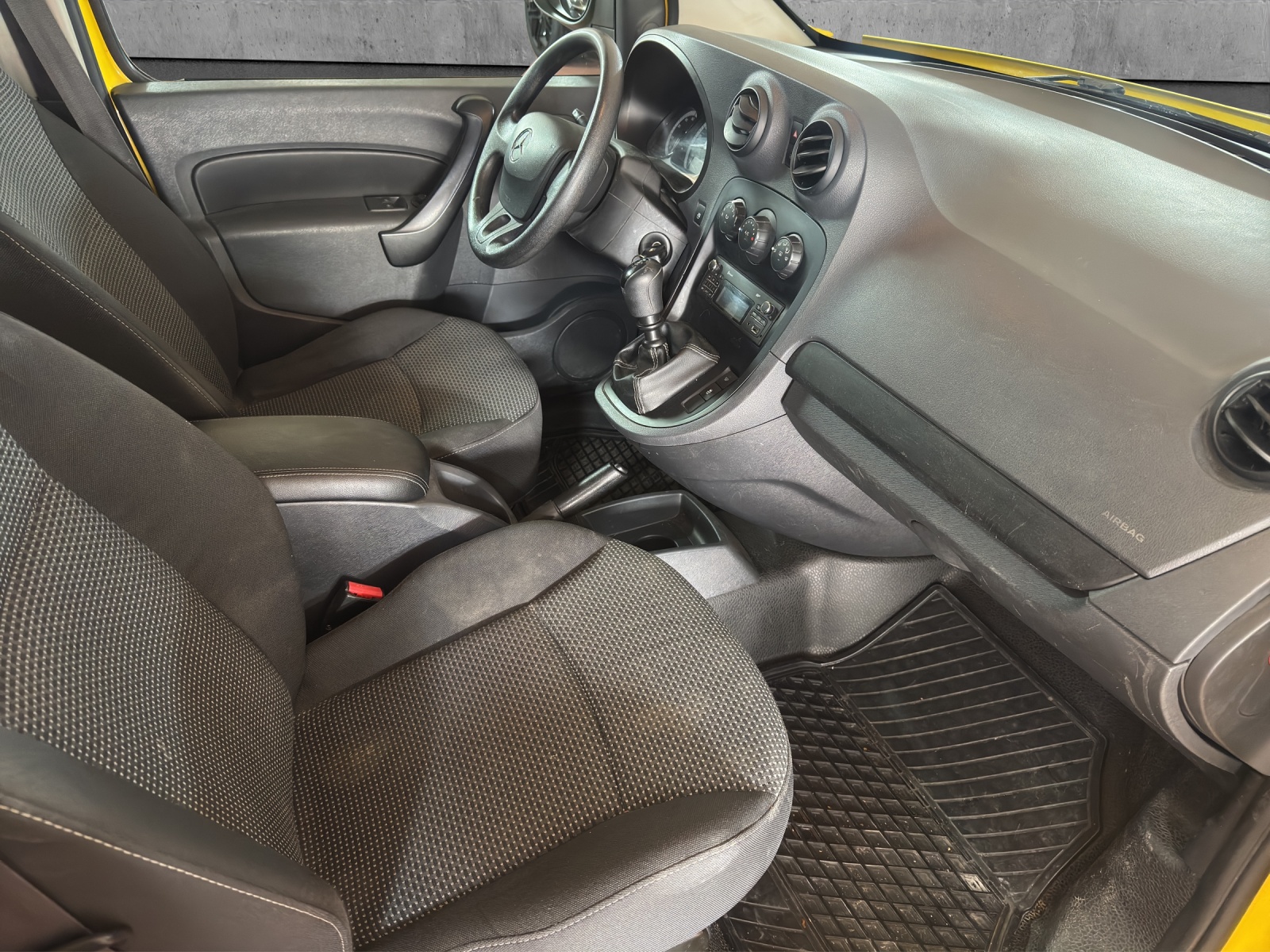 MERCEDES-BENZ Citan 111 CDI EL Mixto Euro 6-image-6