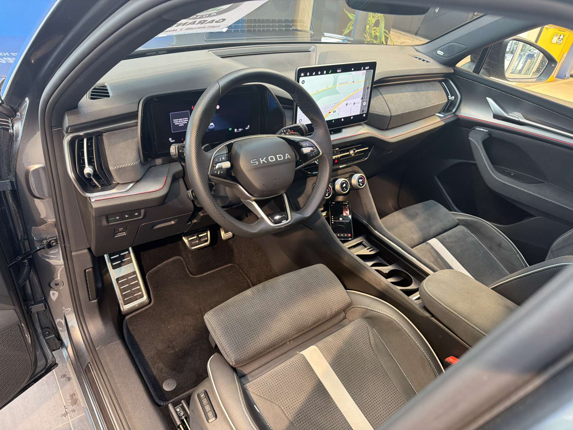SKODA Kodiaq 2.0 TDI Sportline 7-Plätzer DSG-Automat-image-5