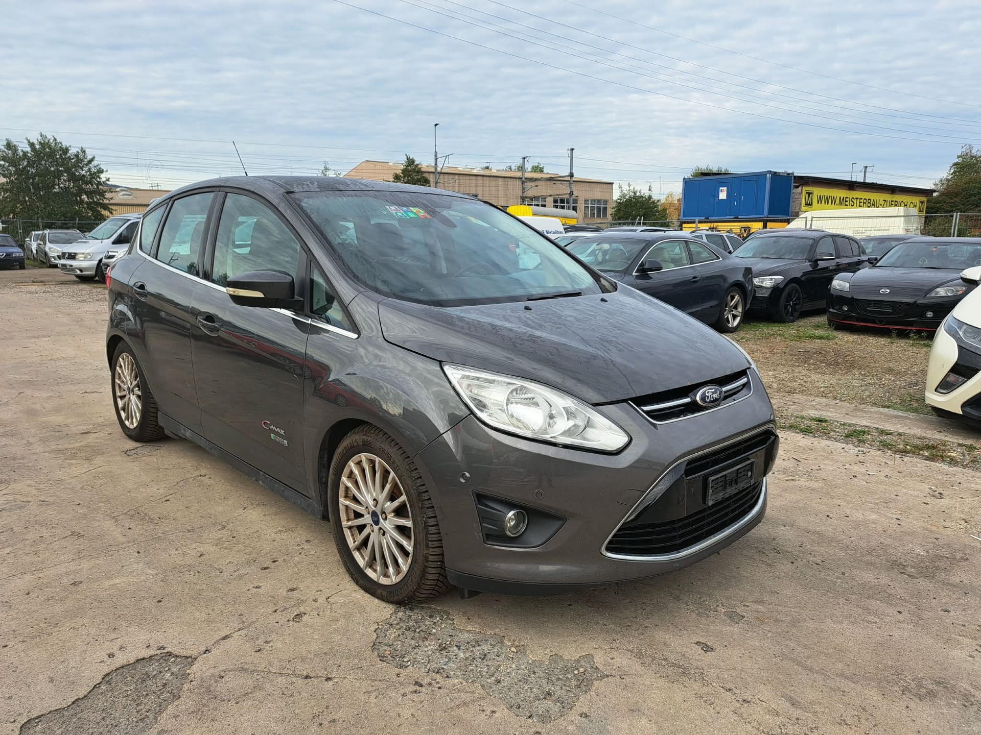FORD C-Max 2.0 PHEV Energi CVT-image-1