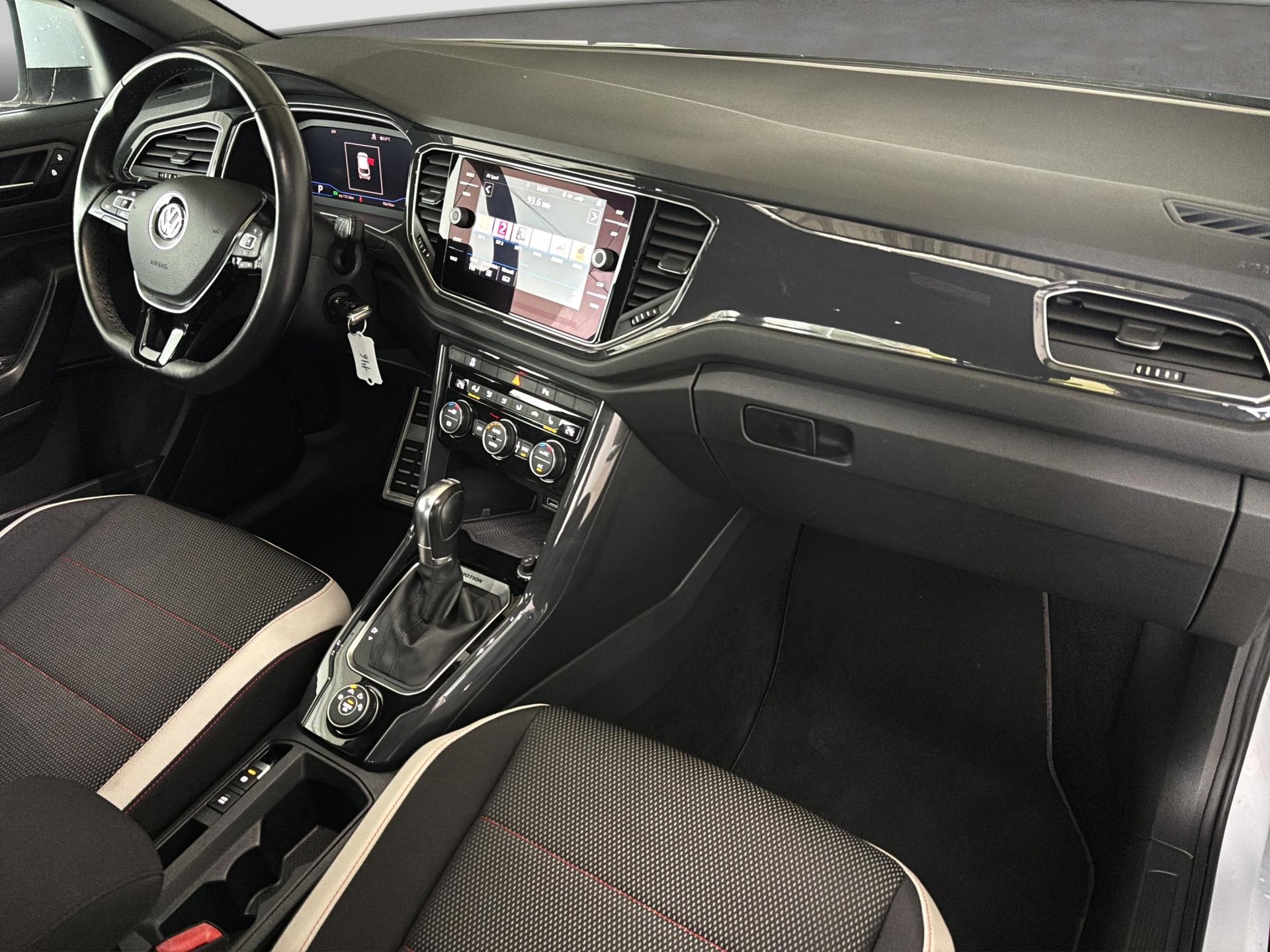 VW T-Roc 2.0 TDI SCR Sport DSG 4motion-image-13