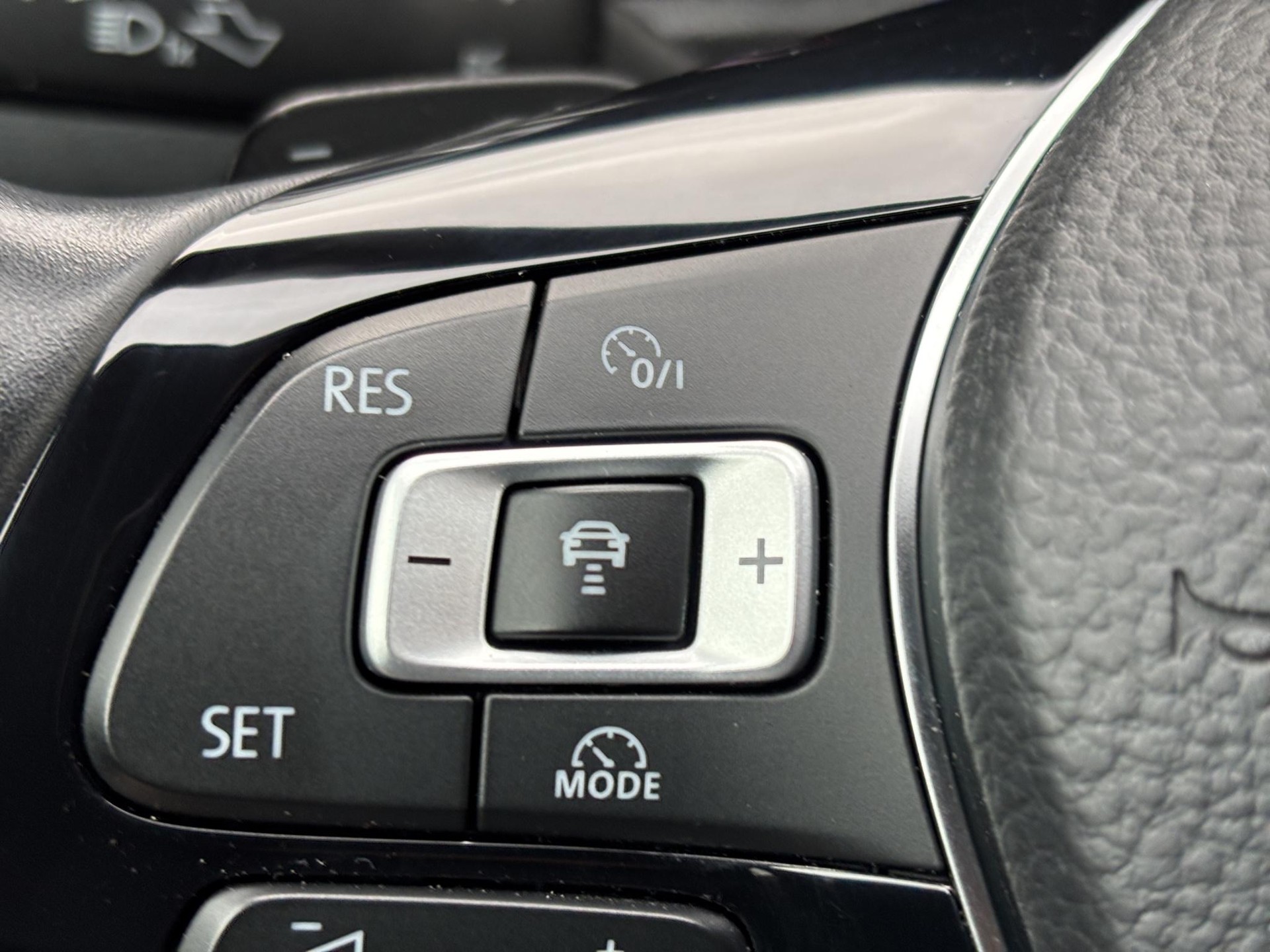 VW T-Roc 2.0 TDI SCR Sport DSG 4motion-image-5