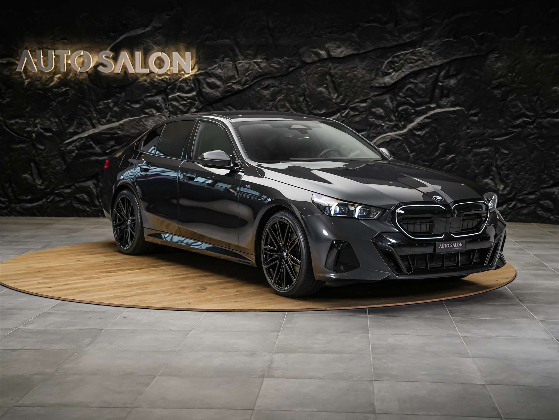 BMW 520i 48V M Sport Steptronic *ICONIC GLOW*Werksgarantie*21" Felgen*Sitzlüftung*-image-6