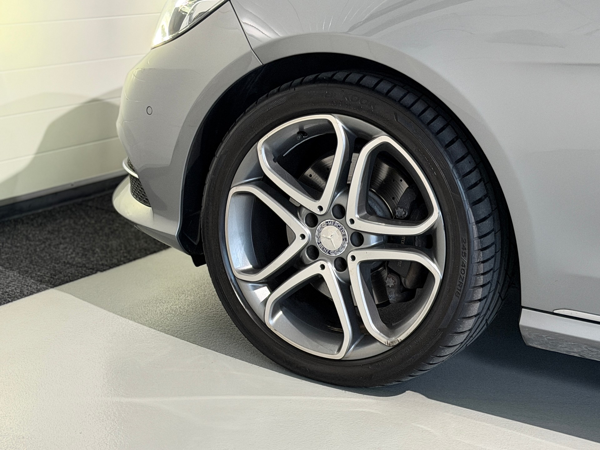 MERCEDES-BENZ E 250 CDI Avantgarde 4Matic 7G-Tronic (CH)-image-15