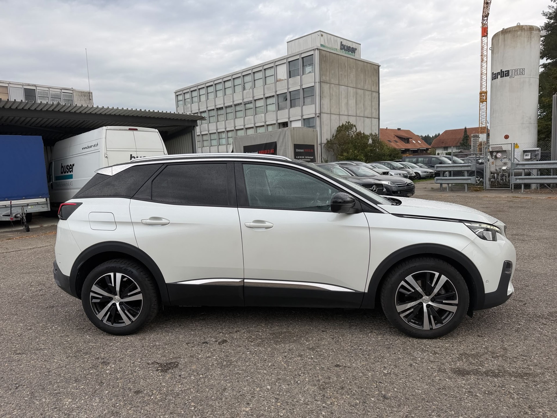 PEUGEOT 3008 1.2 PureTech Active-image-6